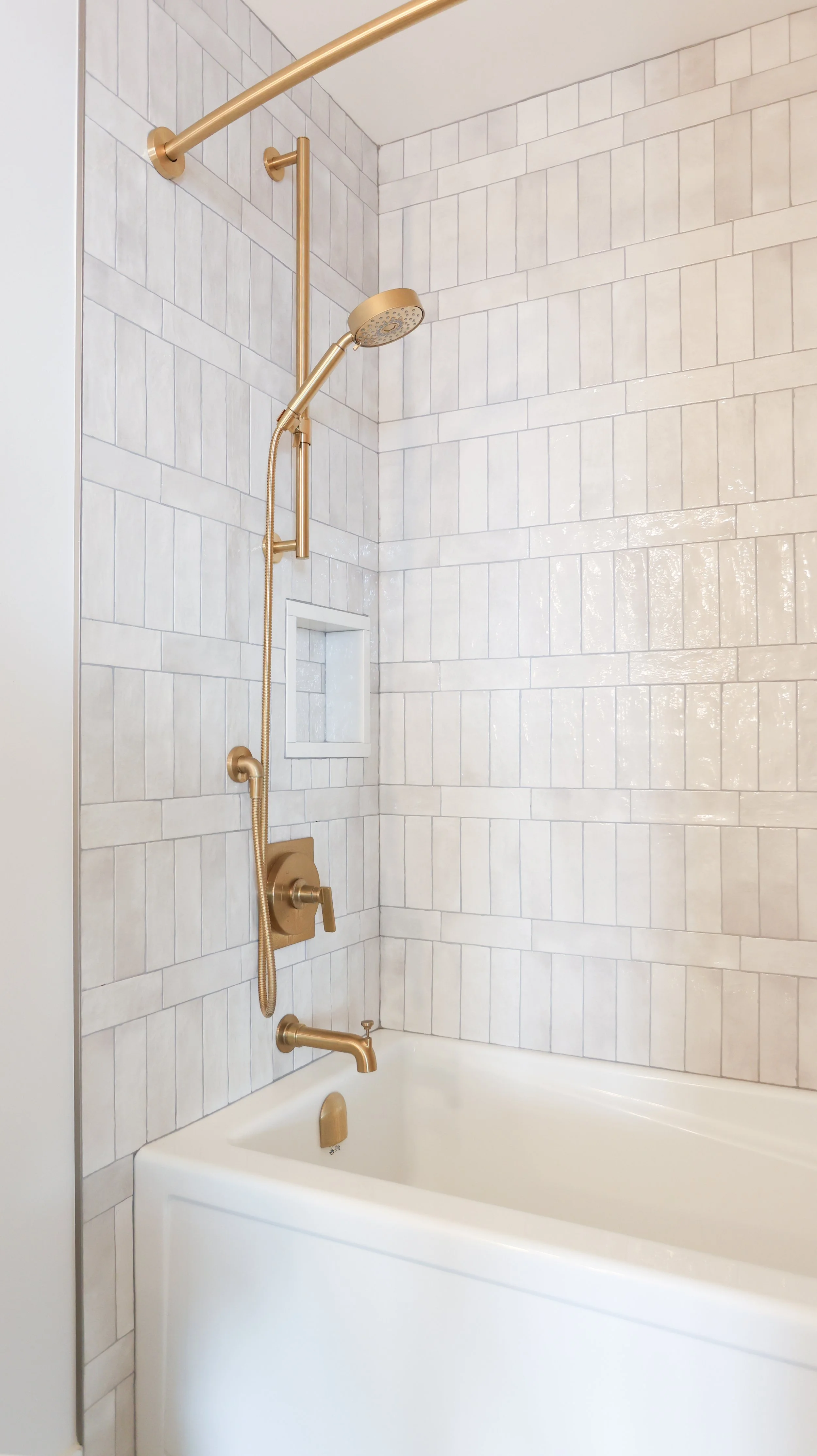 LEO_DesignInteriors_GaslightCondo-3.jpg