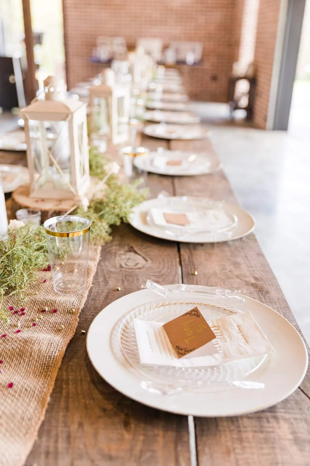 Holston-Springs-Wedding-Venue-Dinner-Table.jpg