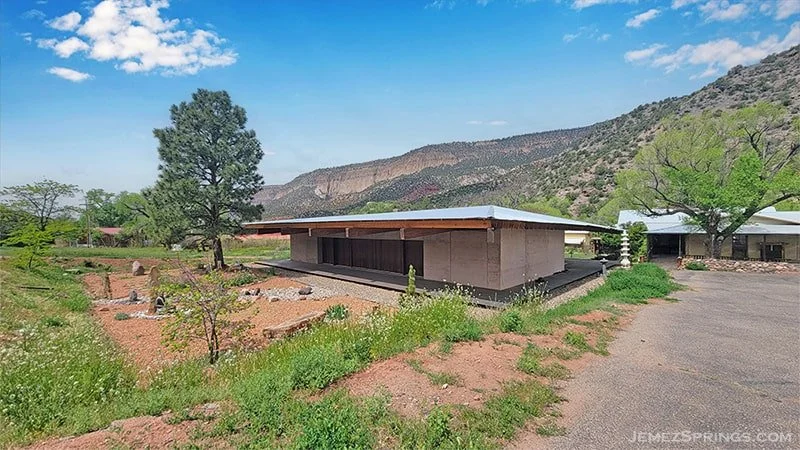 bodhi_manda_zen_center_jemez_springs_800.jpg