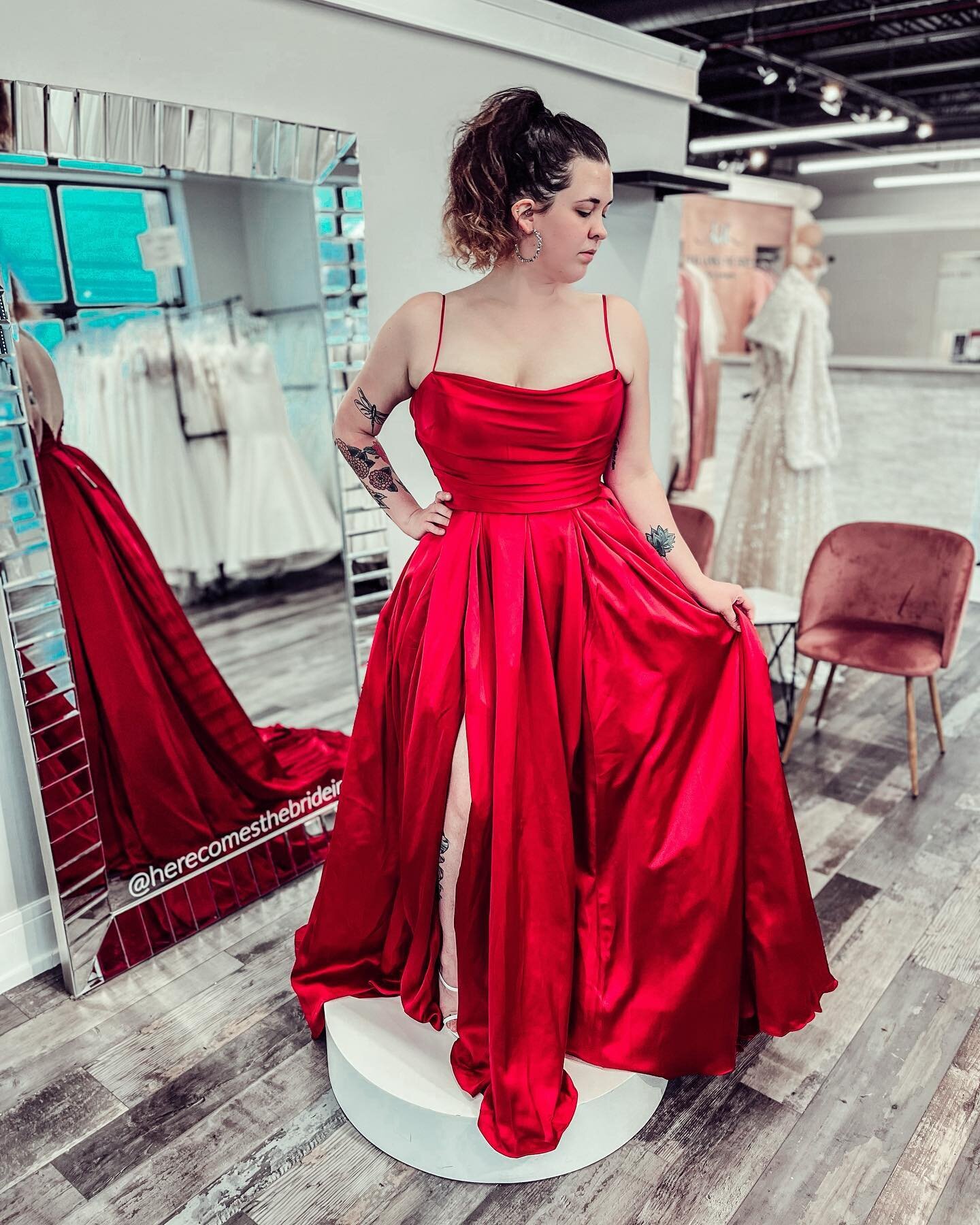 ✨Happy Halloween! Introducing our newest favorite style for our brides who dare to be bold. Scarlet is a show-stopping and ultra sophisticated satin bridal gown in a gorgeous shade of red. #redweddingdress #wedding #weddingtrends2023 #bride #bridetob