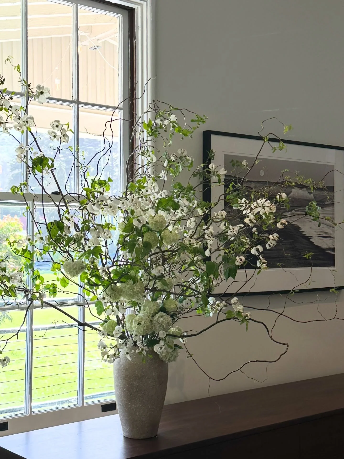 Spring blossoms and fluffy mounds for L &amp; J

Team @califloracation @pquinnnnn