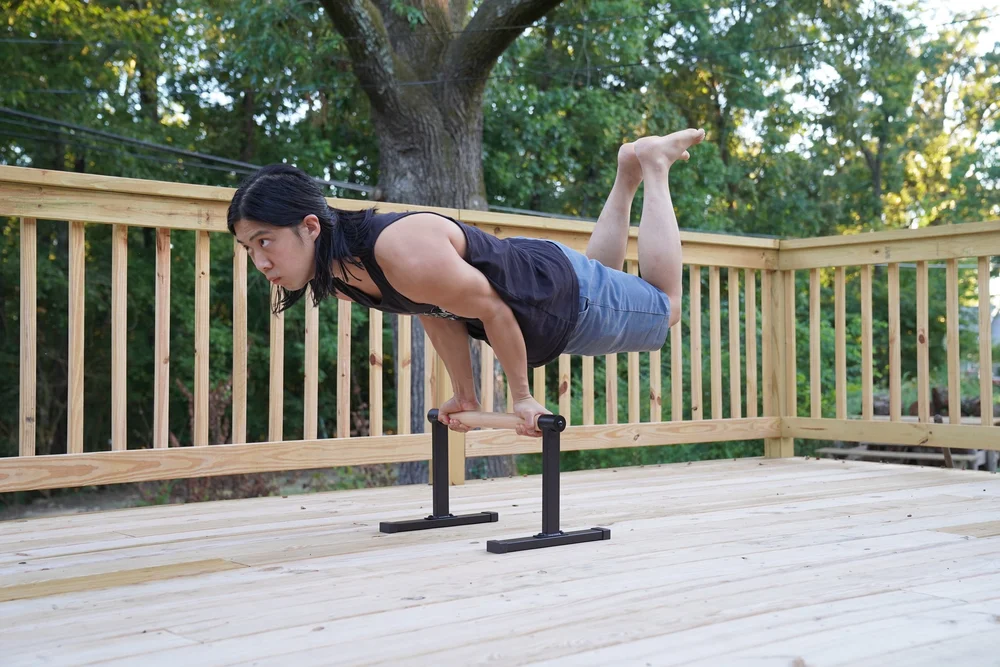 Bent Knee Elbow Levers — Hybrid Calisthenics