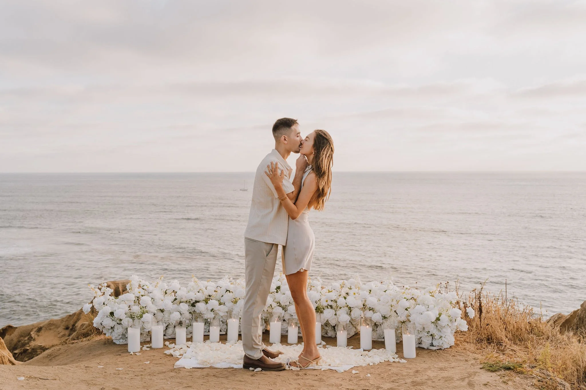 San-Diego-Couples-Photographer-Engagment-Proposal-Photography-Sunset-Cliffs-2025-Mallory-Kessel-Photo-01612.jpg