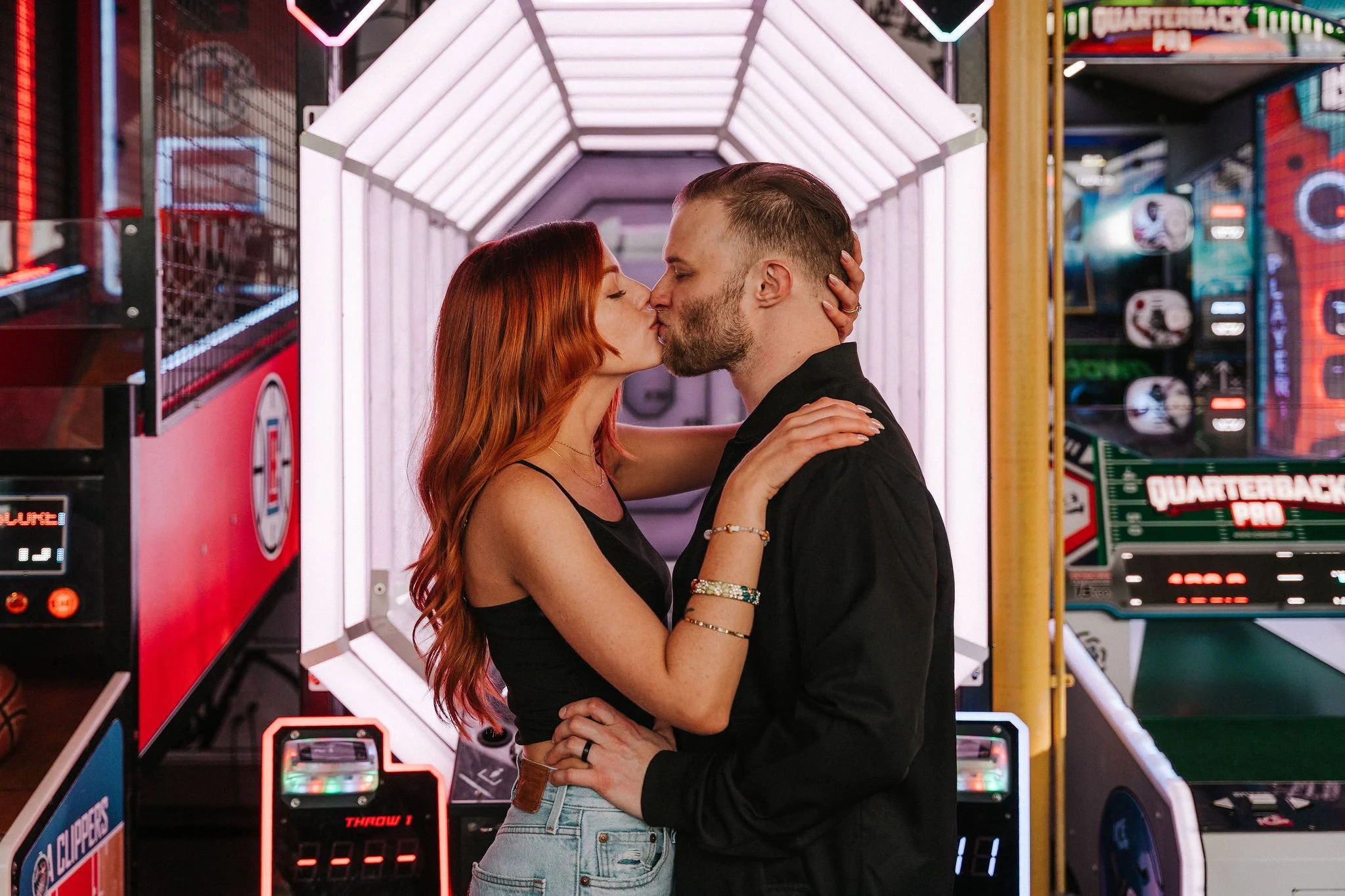 San-Diego-Couples-Portrait-Photographer-Arcade-Engagement-Belmont-Park-2025-Mallory-Kessel-206564.jpg