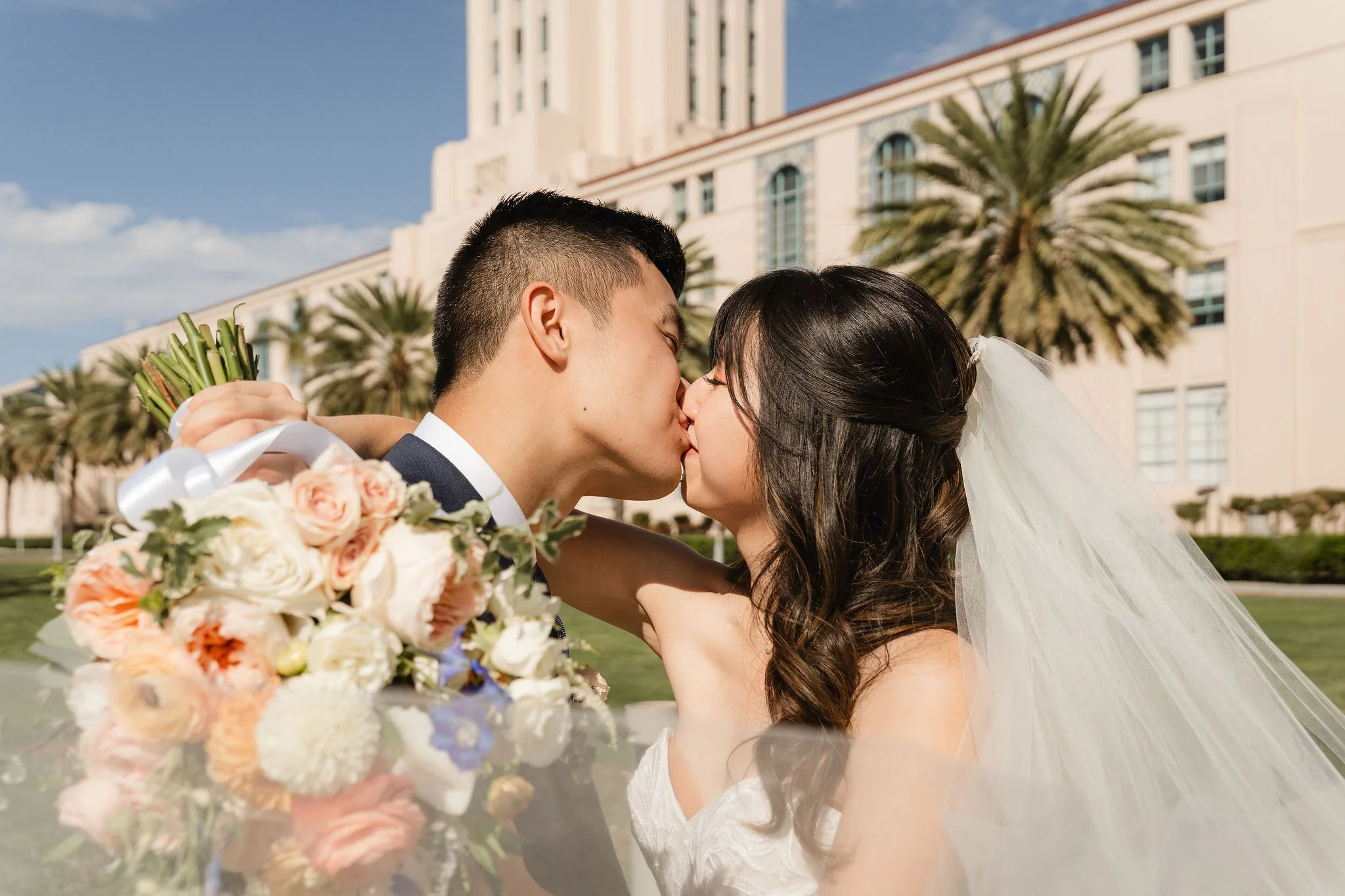 San-Diego-Wedding-Photographer-Courthouse-Elopement-Balboa-Park-Portraits-2025-Mallory-Kessel-Photography-207923.jpg