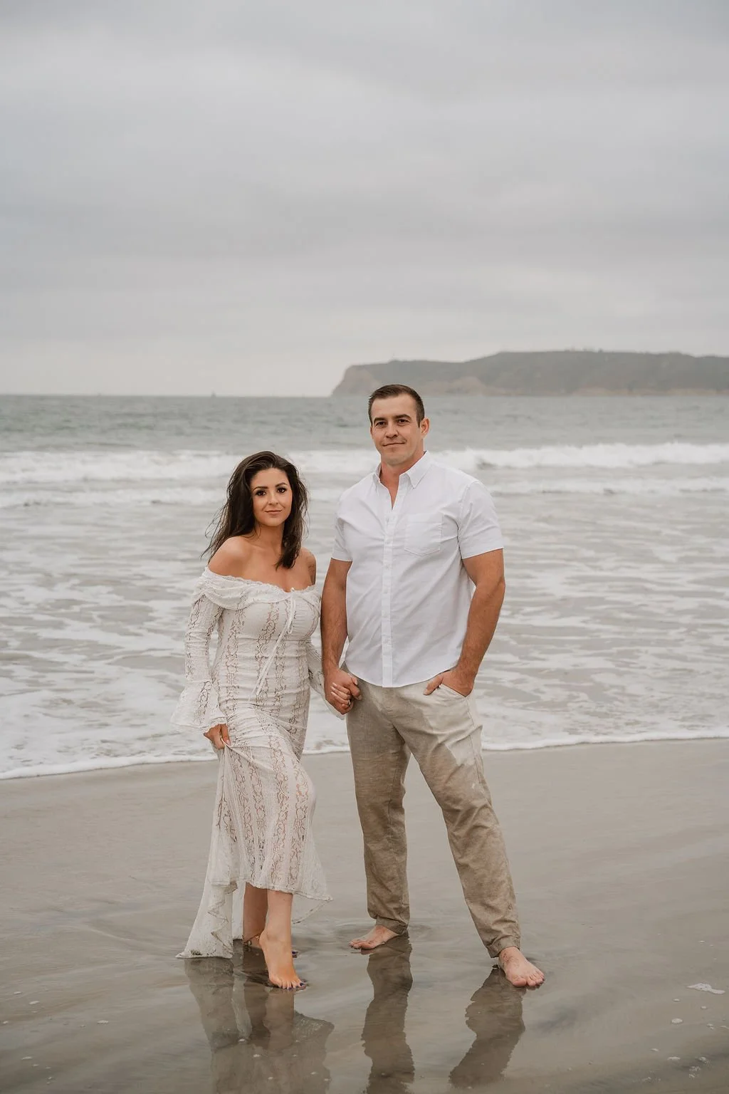 San-Diego-Couples-Photographer-Beach-Anniversary-Portraits-Coronado-2026-Mallory-Kessel-Photo-206587.jpg