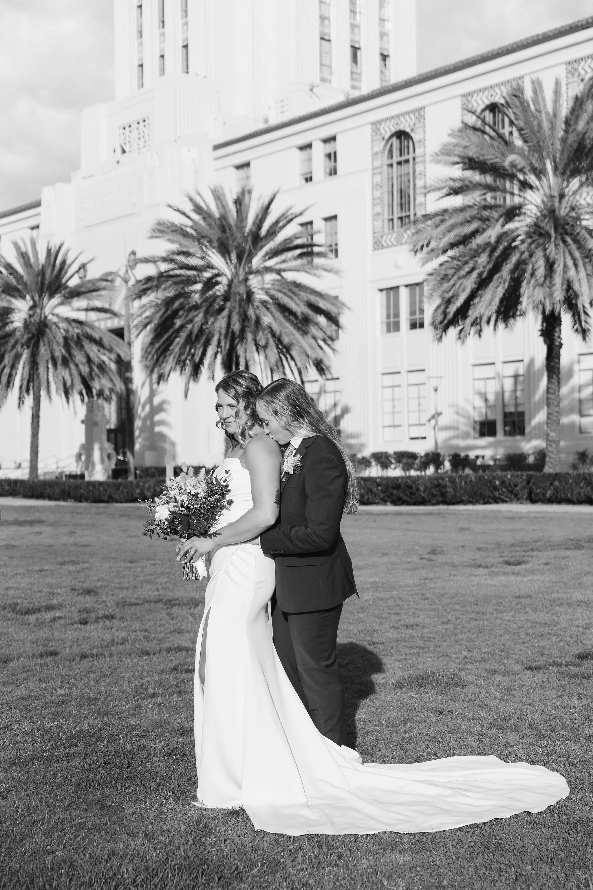 San-Diego-Elopement-Photographer-Courthouse-Wedding-Photography-San-Diego-2026-LGBTQ-Mallory-Kessel-Photo-202830bw.jpg