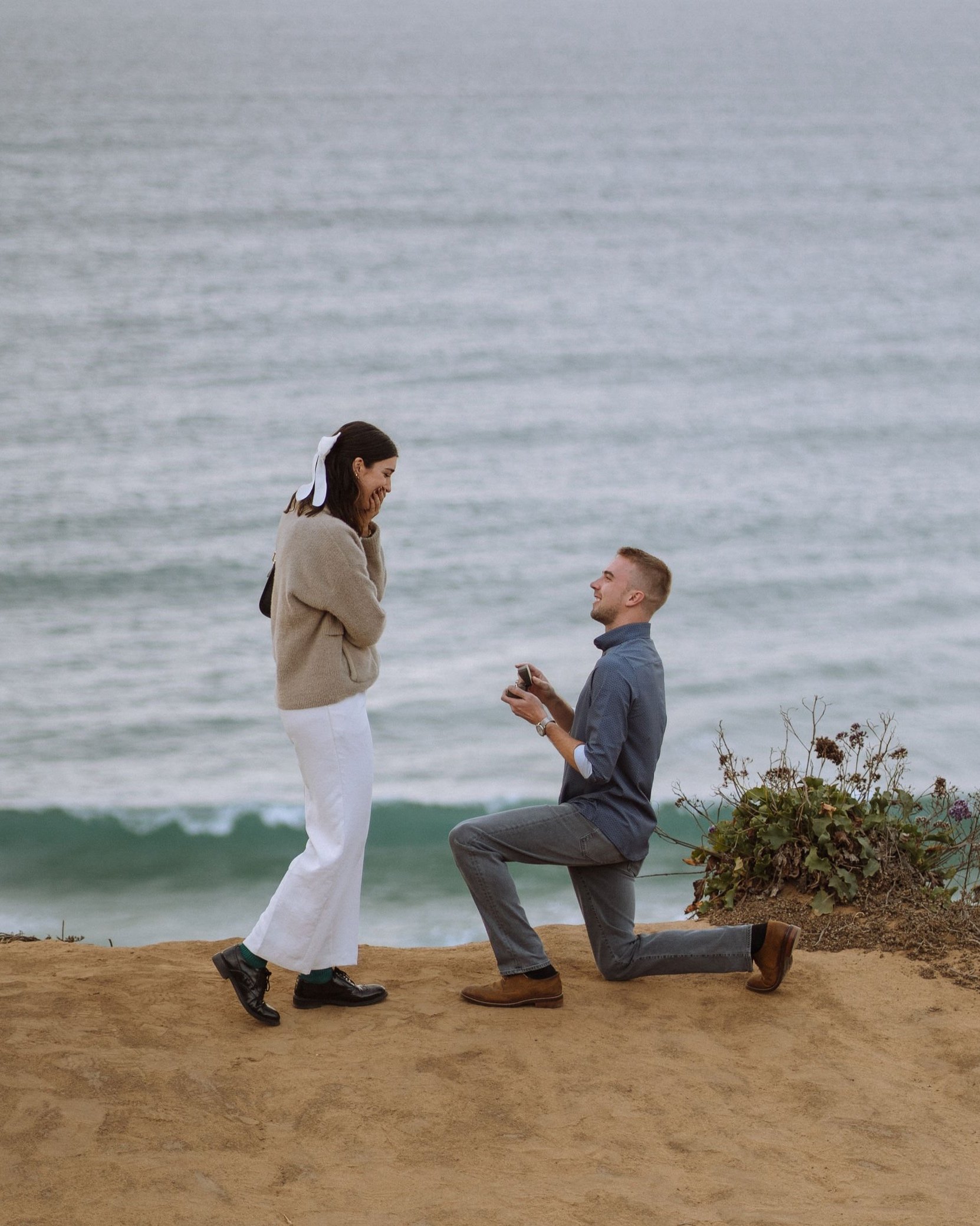 Surprise Marriage Proposal at Torrey Pines in Del Mar, California (San Diego Engagement Photographer)