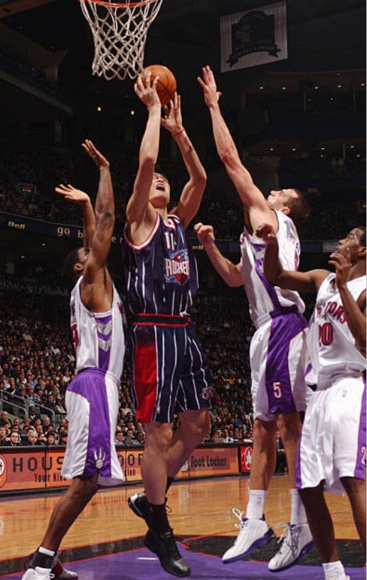 TRYING to guard 7'6 inch tall Yao Ming