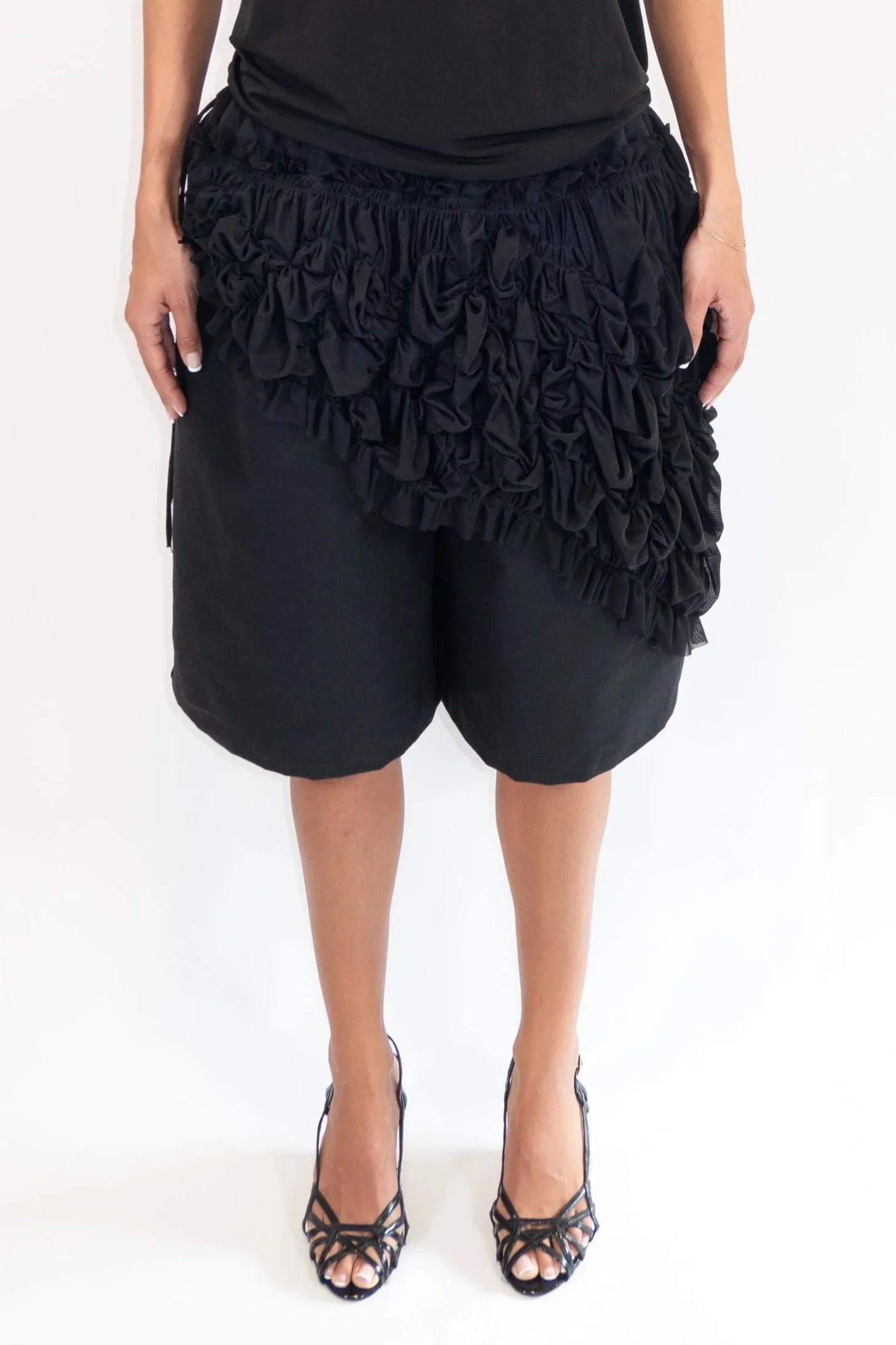 LAYERED SHORTS - BLACK