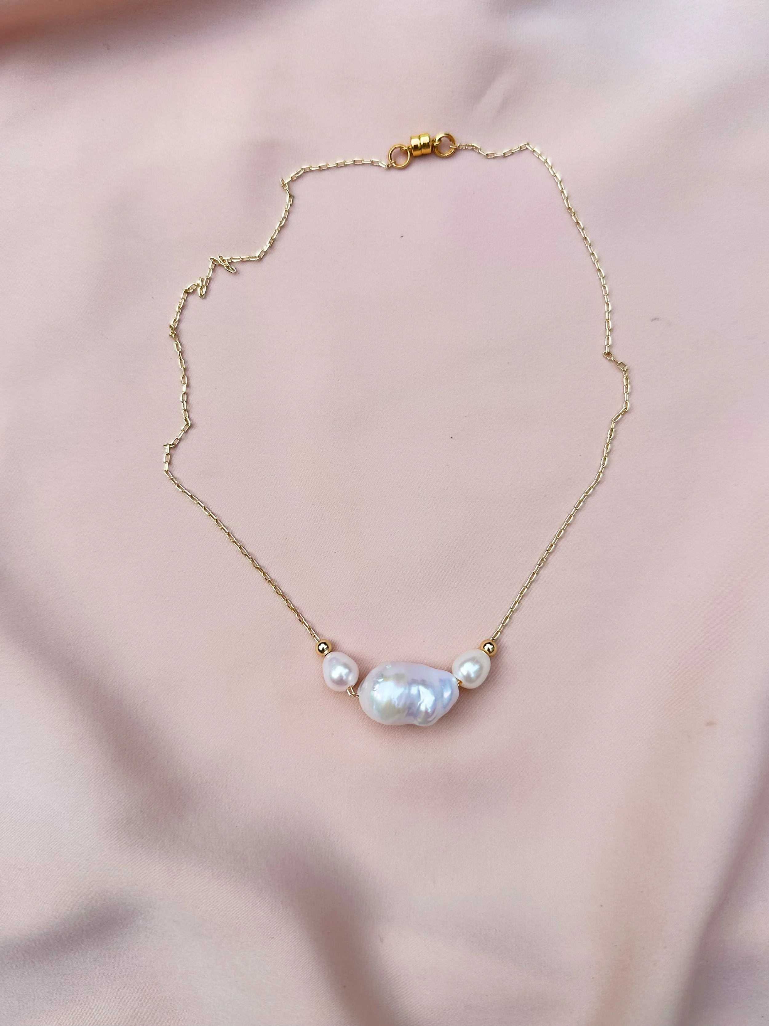 minimalist-pearl-paperclip-chain-necklace-5.jpg