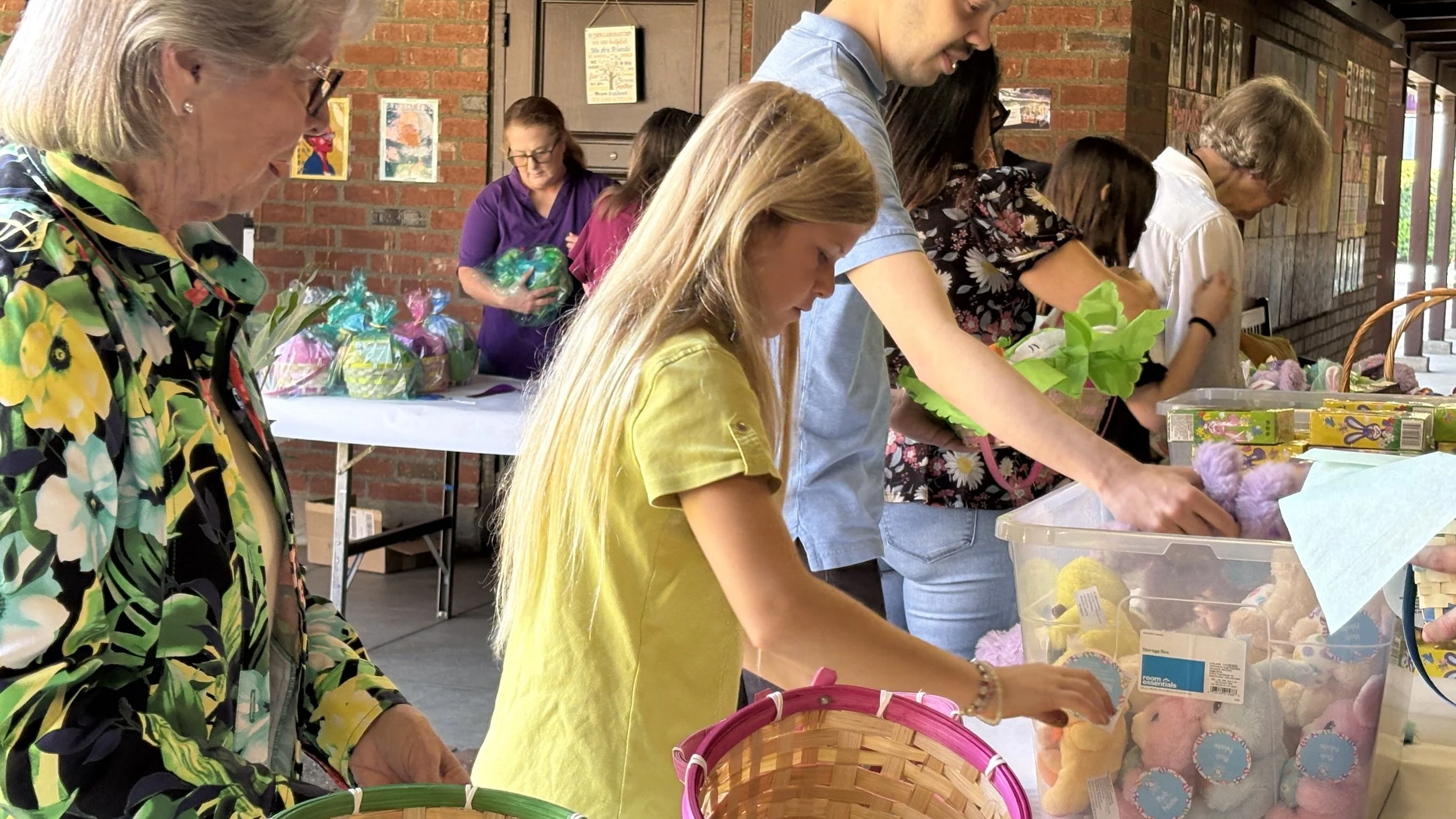 Palm Sunday Basket Assembly
