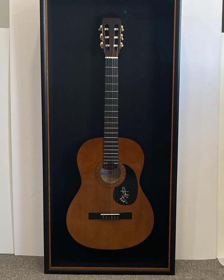 Floating guitar signed by &ldquo;The Boss&rdquo; on black linen mat. Liner frame a perfect match to guitar. We&rsquo;ve got you covered on your special projects! Photo does not do it justice!!! 

#downtownbelair #imhereharford #harfordcounty #customf