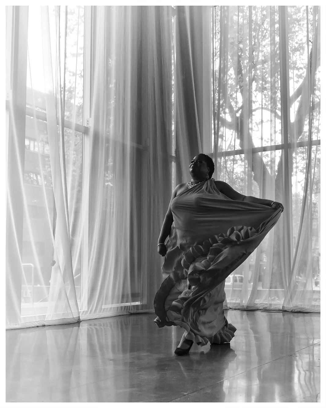 IBI_BW_FORWARD_INTERNET RESIZED.jpeg