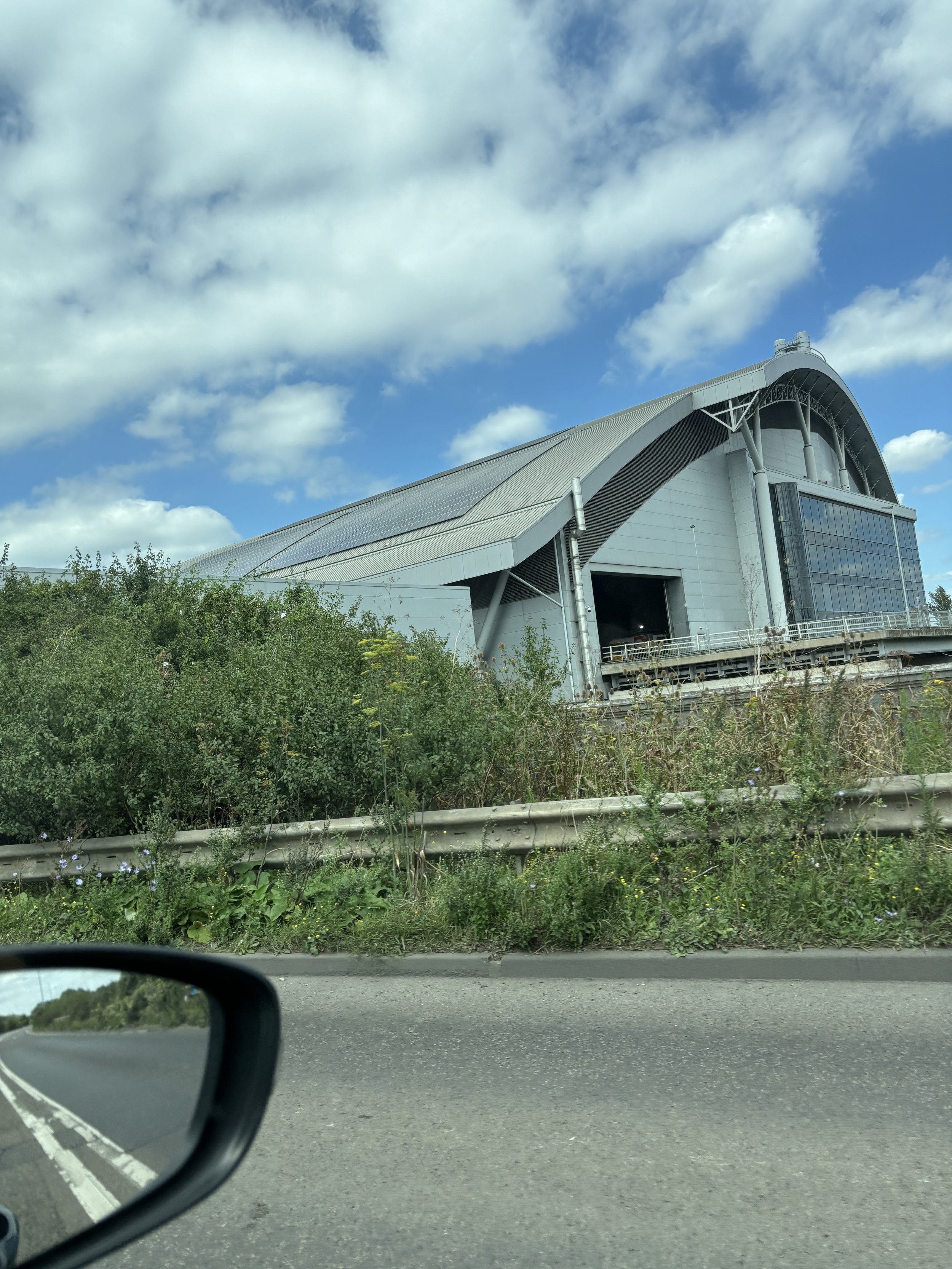 NOTICE THERE IS NO BRANDING ON THE FACILITY AND THIS IN ITSELF IS A SIGN OF THEM WANTING TO REMAIN ANONYMOUS AS TO THE REAL FUNCTION OF THE FACILITY
