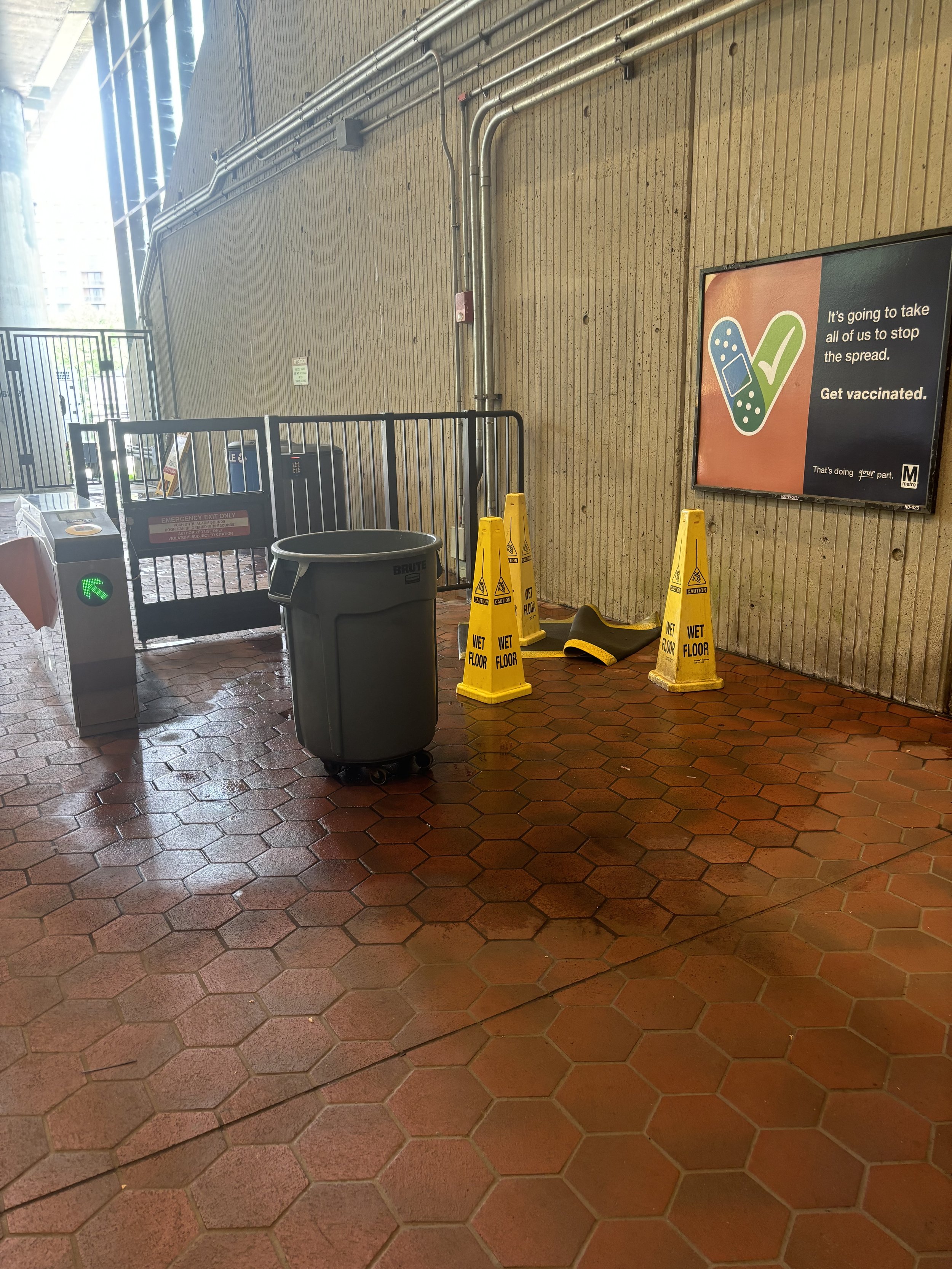 WATER DRIPPING FROM THE CEILING IN THE METRO MAIN ENTRANCE