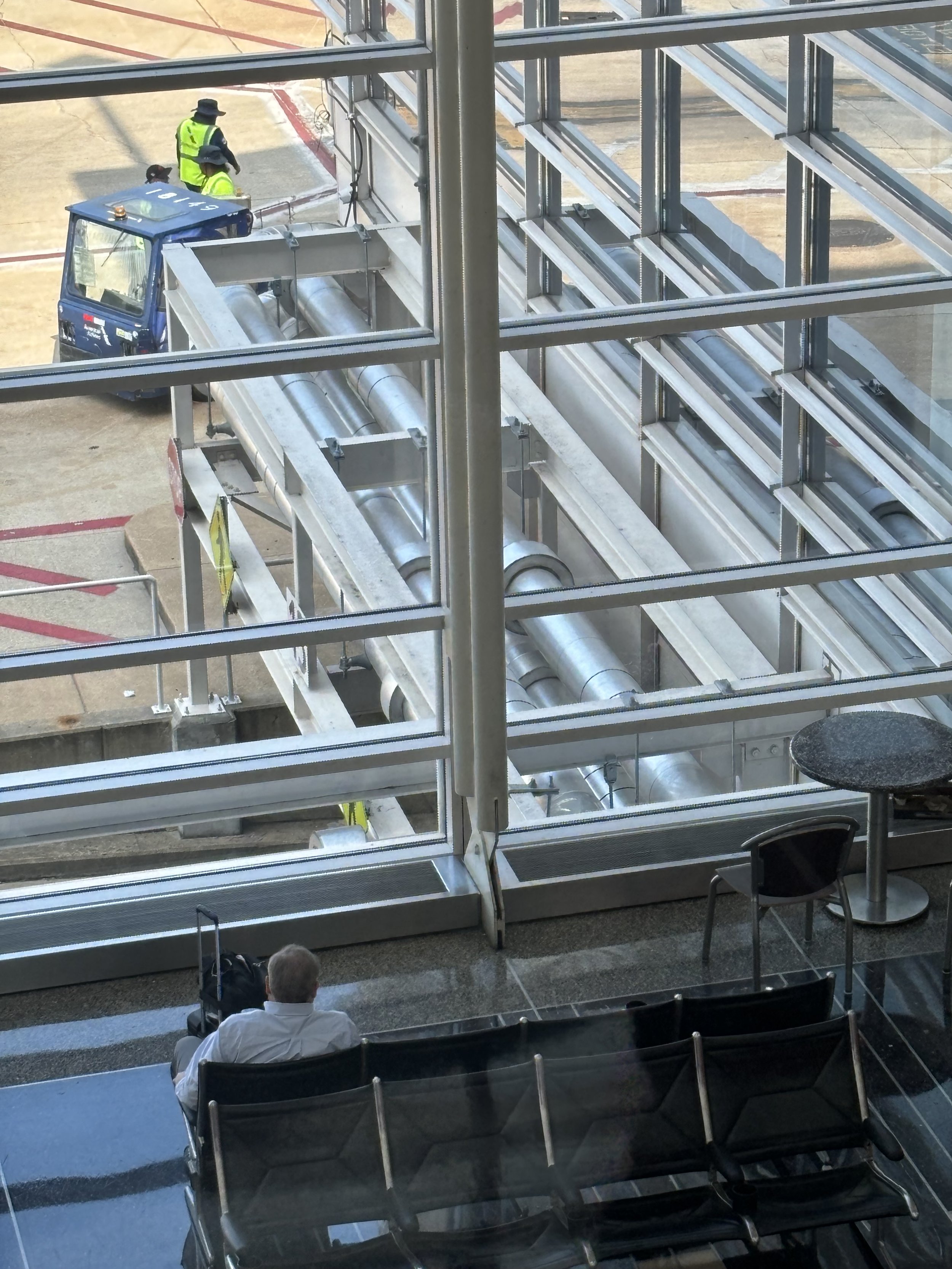 THERE ARE SOME EXTREMELY HEFY ALUMINIUM PIPES ON THE RUNWAY WHICH COULD BE AN AQUAMATION PUMPING SYSTEM