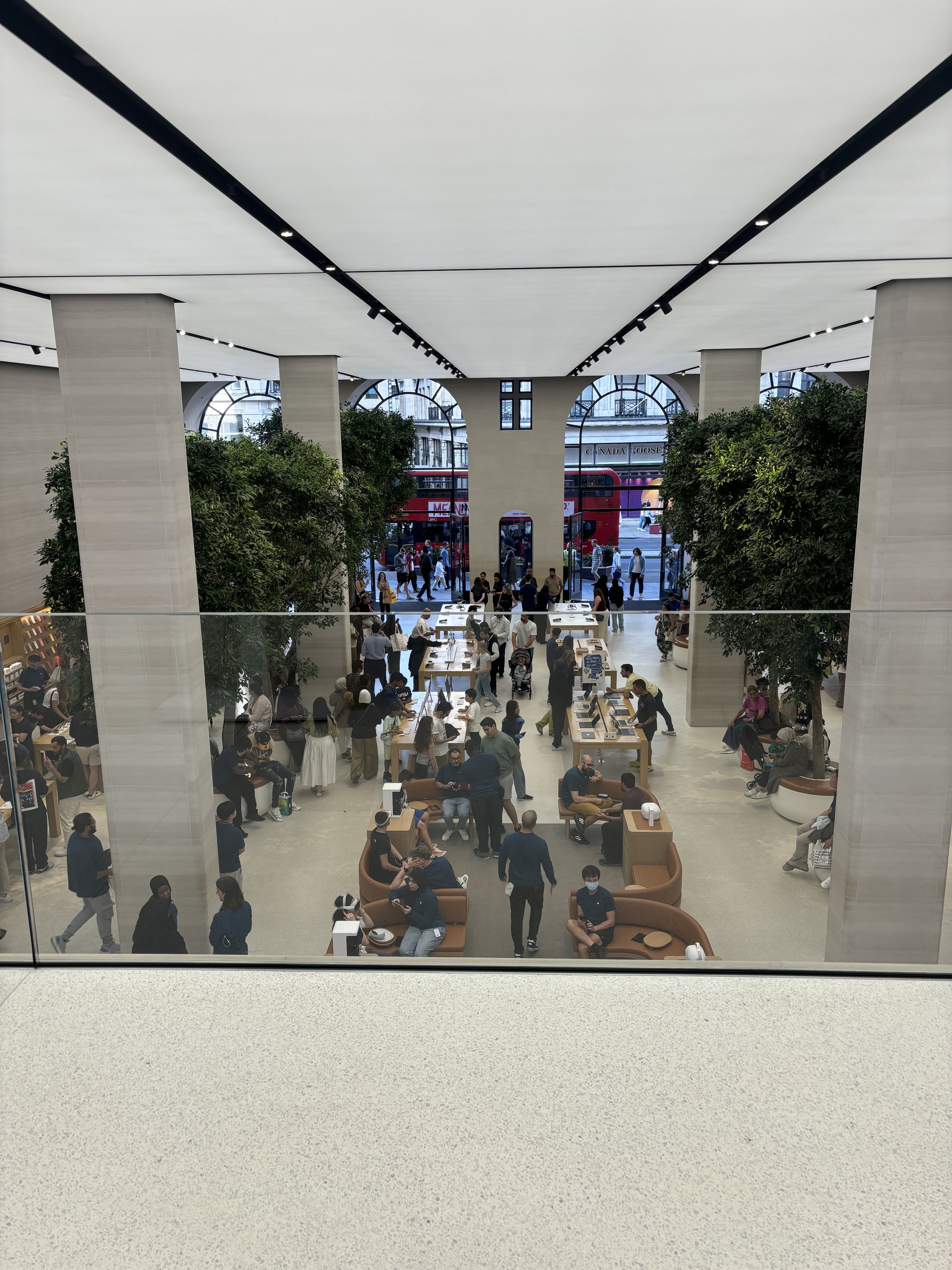 APPLE CENTRE. ONCE AGAIN - CHIMENYS / PIPES ARE USED IN THE DESIGN OF THE STORE