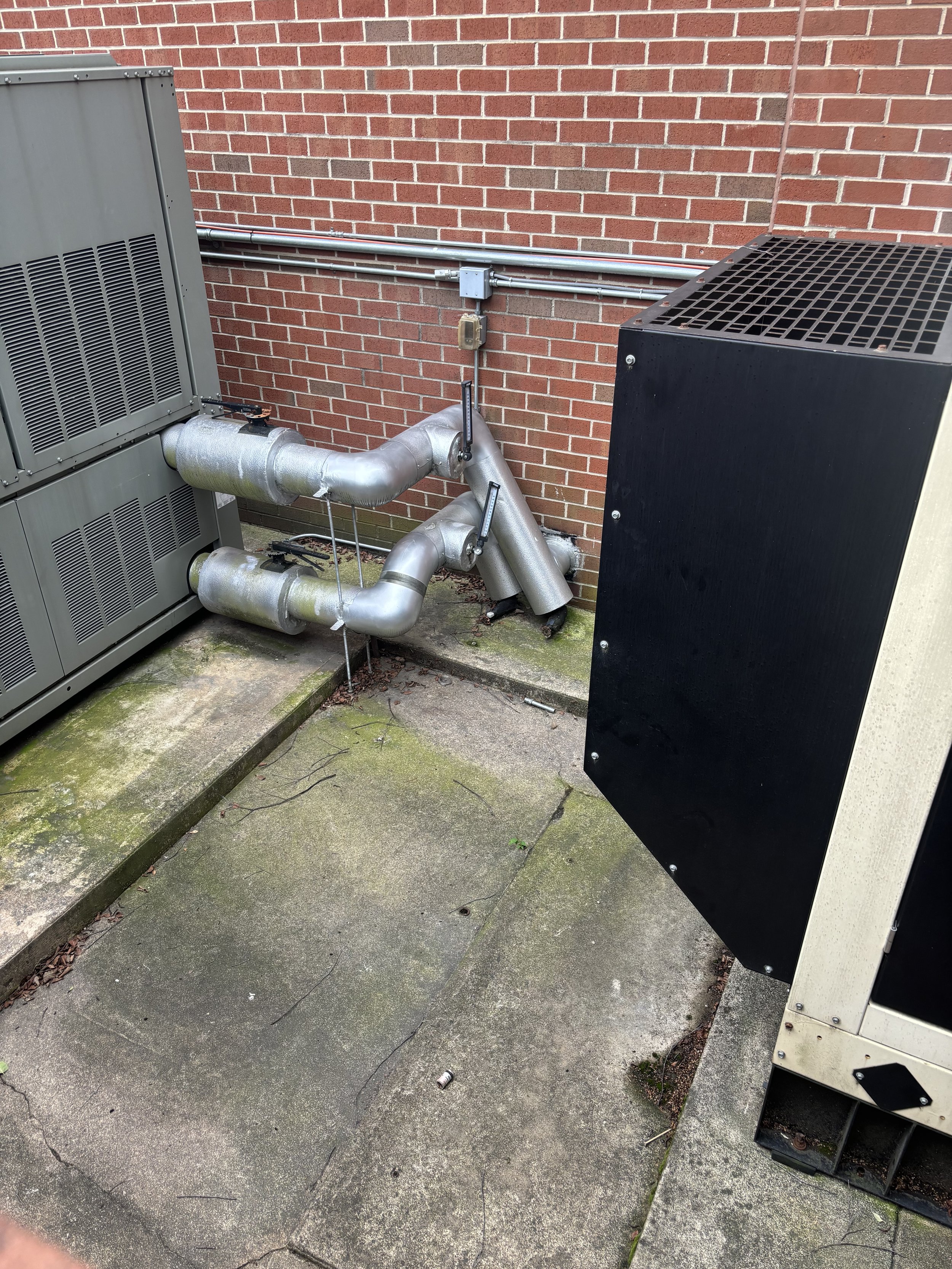 ALFRED STREET CHURCH: SOME VERY HEFY PIPES COMING OUT OF THE SYSTEM AND THIS IS THE WASTE LIQUID