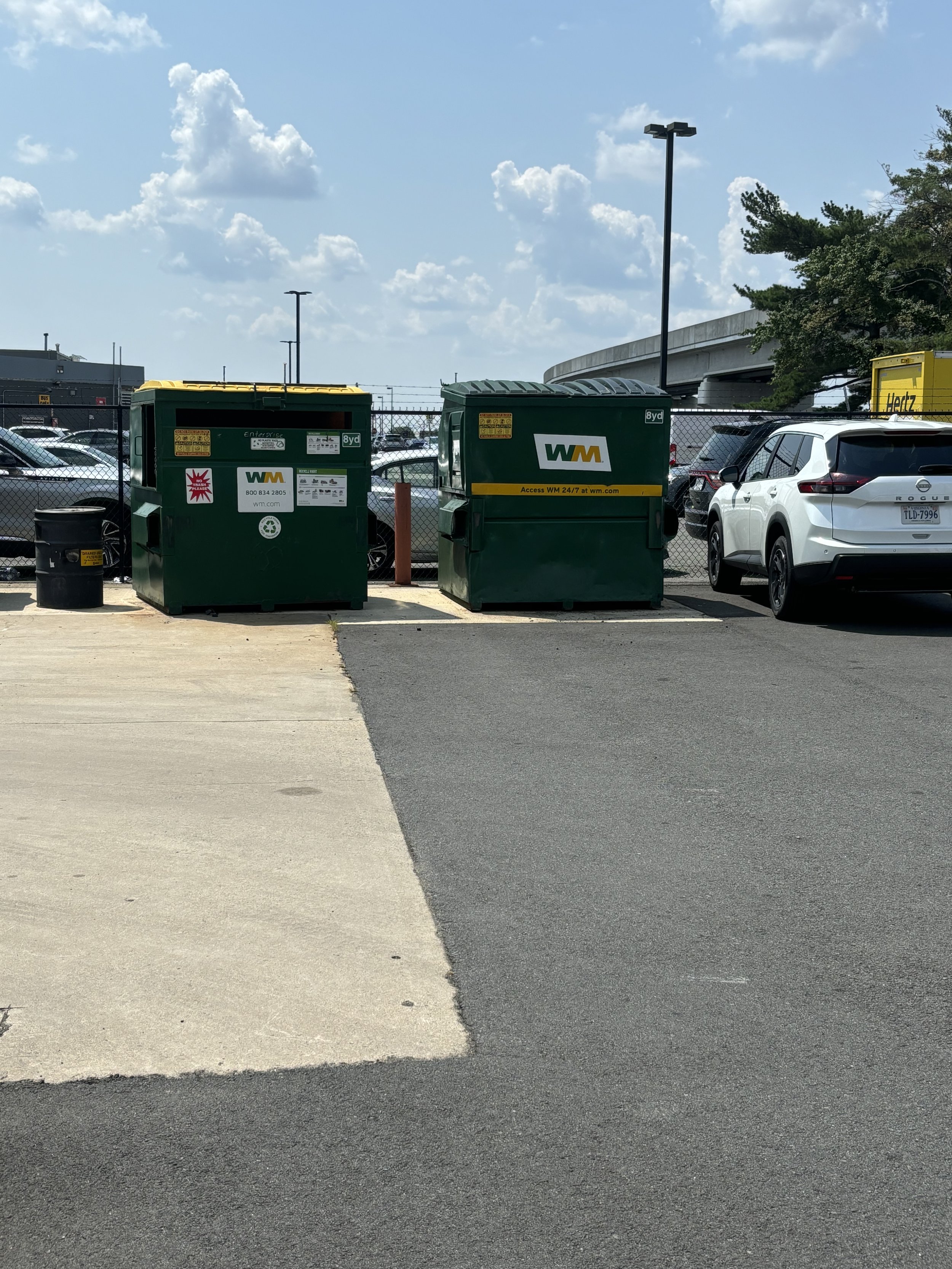 THE SAME ‘WM’ CONTAINERS AND THEY SEEM TO BE THE RIGHT SIZE TO FIT ONE LARGE PLASTIC LIQUID CONTAINER FOR TRANSPORT. ONE CONTAINER HAD 'ENTERPRISE' WRITTEN ON IT
