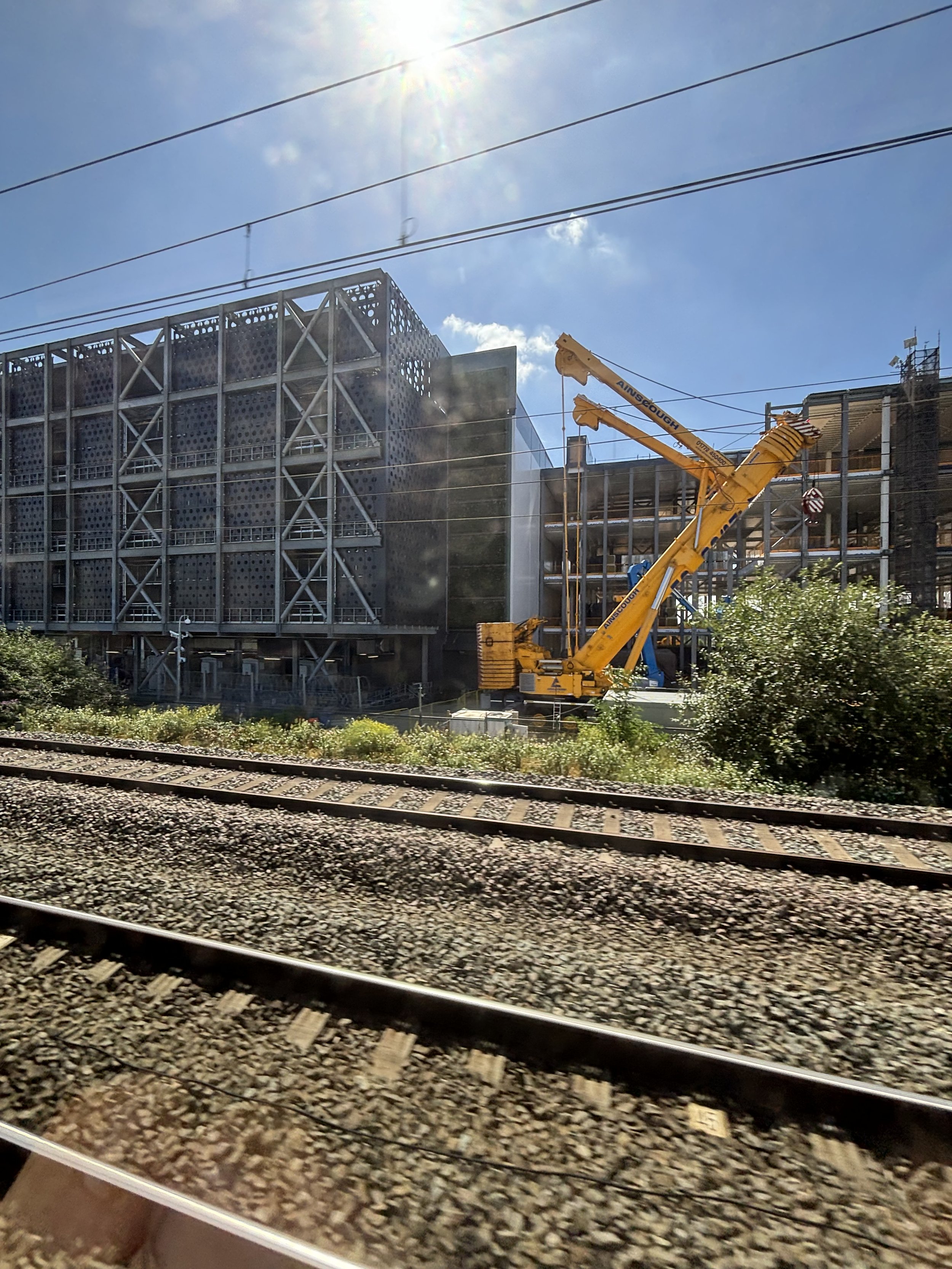 HAYES AND HARLINGTON. A SLIGHTLY DIFFERENT VIEW OF THE LAST IMAGE. THIS TIME IT SHOWS WORK IS STILL TAKING PLACES AND EVEN MORE BUILDINGS TO THE RIGHT