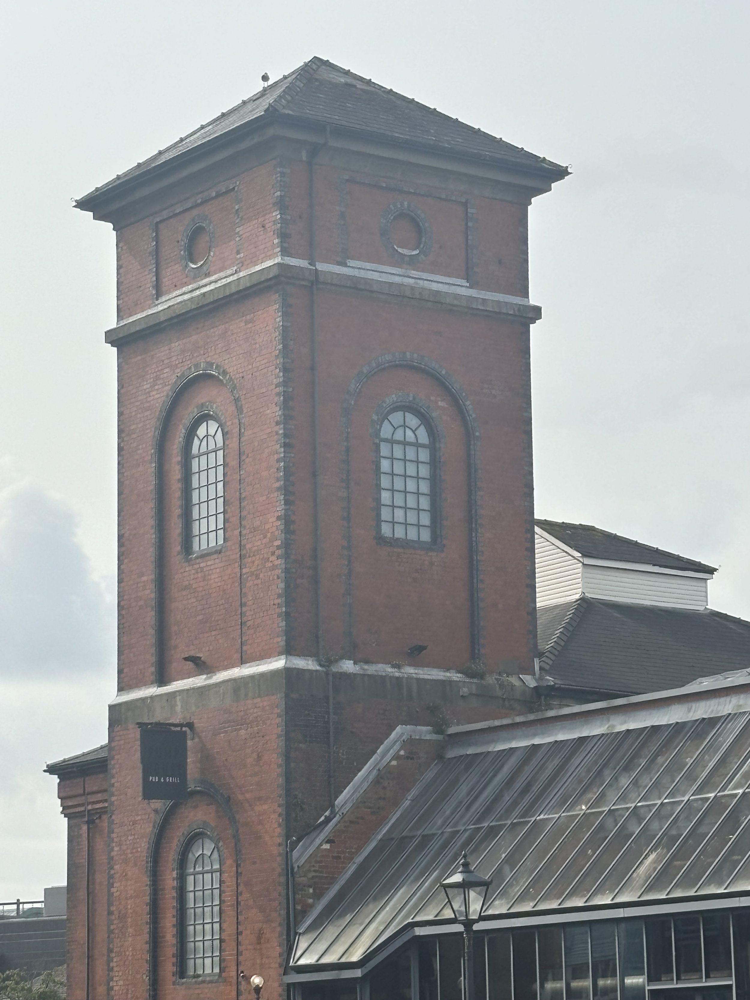 WHAT IS THIS TOWER USED FOR? THESE ‘EXTRA’ ELEMENTS ON BUILDINGS CAN BE SEEN IN MANY OTHER PHOTOGRAPHS (PREMIER INN, HEREFORD) AND IT COULD BE HIDING AN AQUAMATION PROCESS ALSO