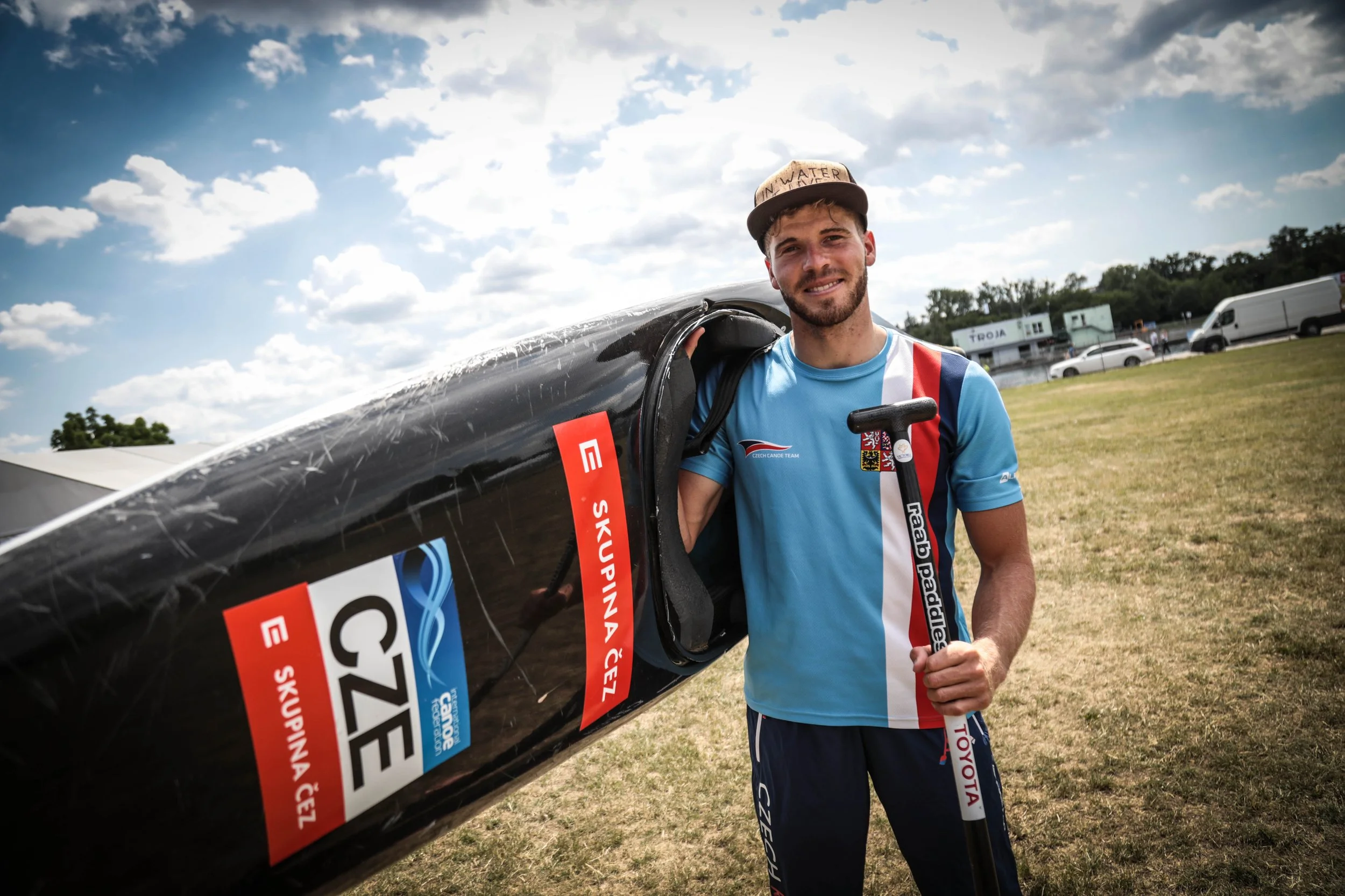 Rohan po titulech z divoké vody přidal i další vysokoškolský. V budoucnu bych se rád uchytil v novinařině, říká