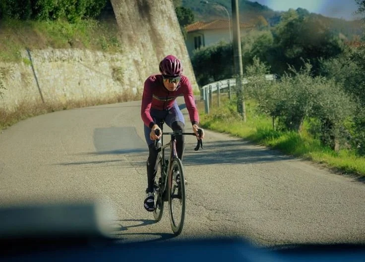 Vacek letěl do Španělska i s vítězem Tour de France. V závodě Gran Camiño bude obrovská konkurence, říká
