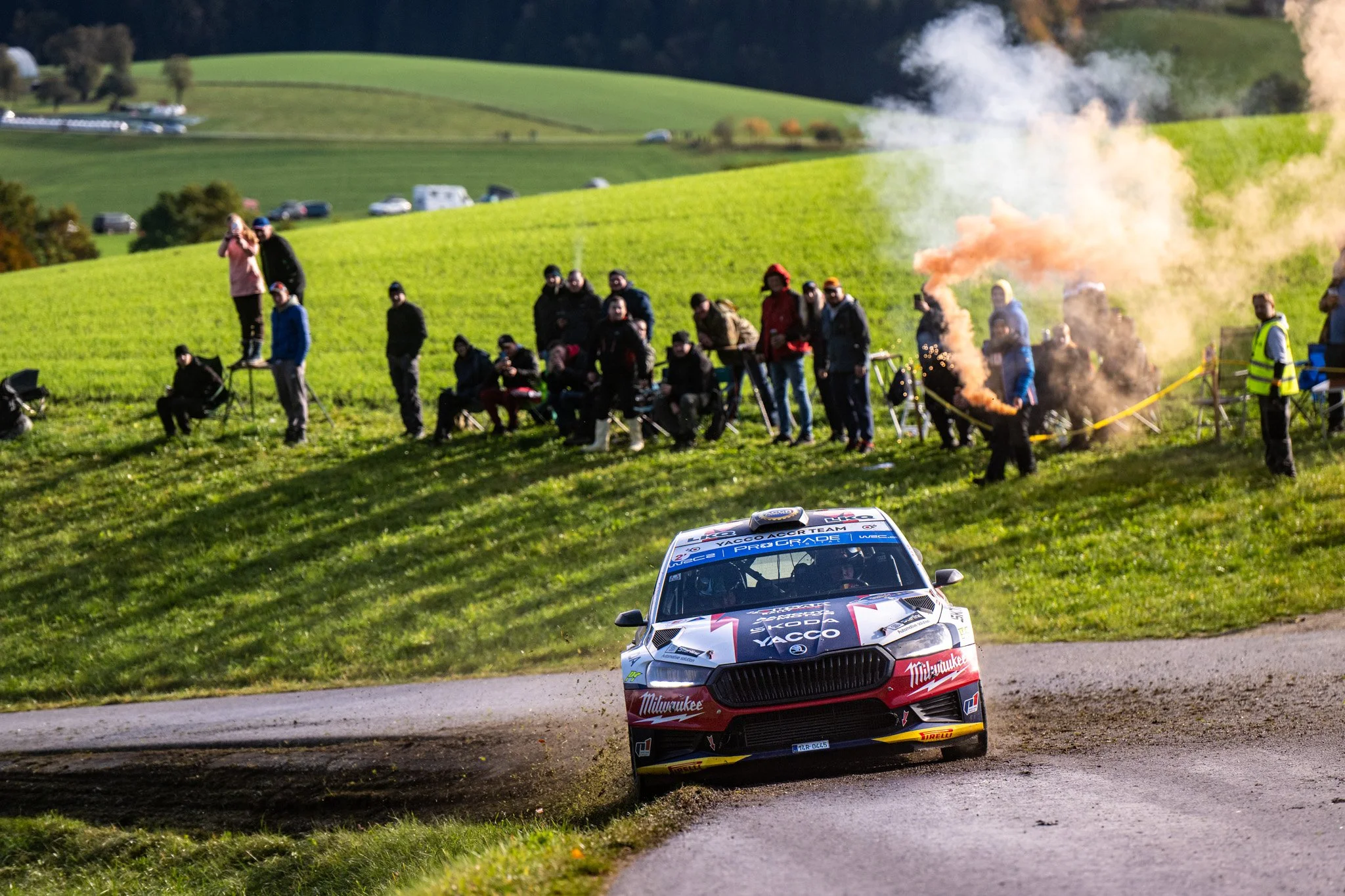 Cais dojel Středoevropskou rally jako druhý nejrychlejší ve WRC2. Na co se ho ptal prezident?