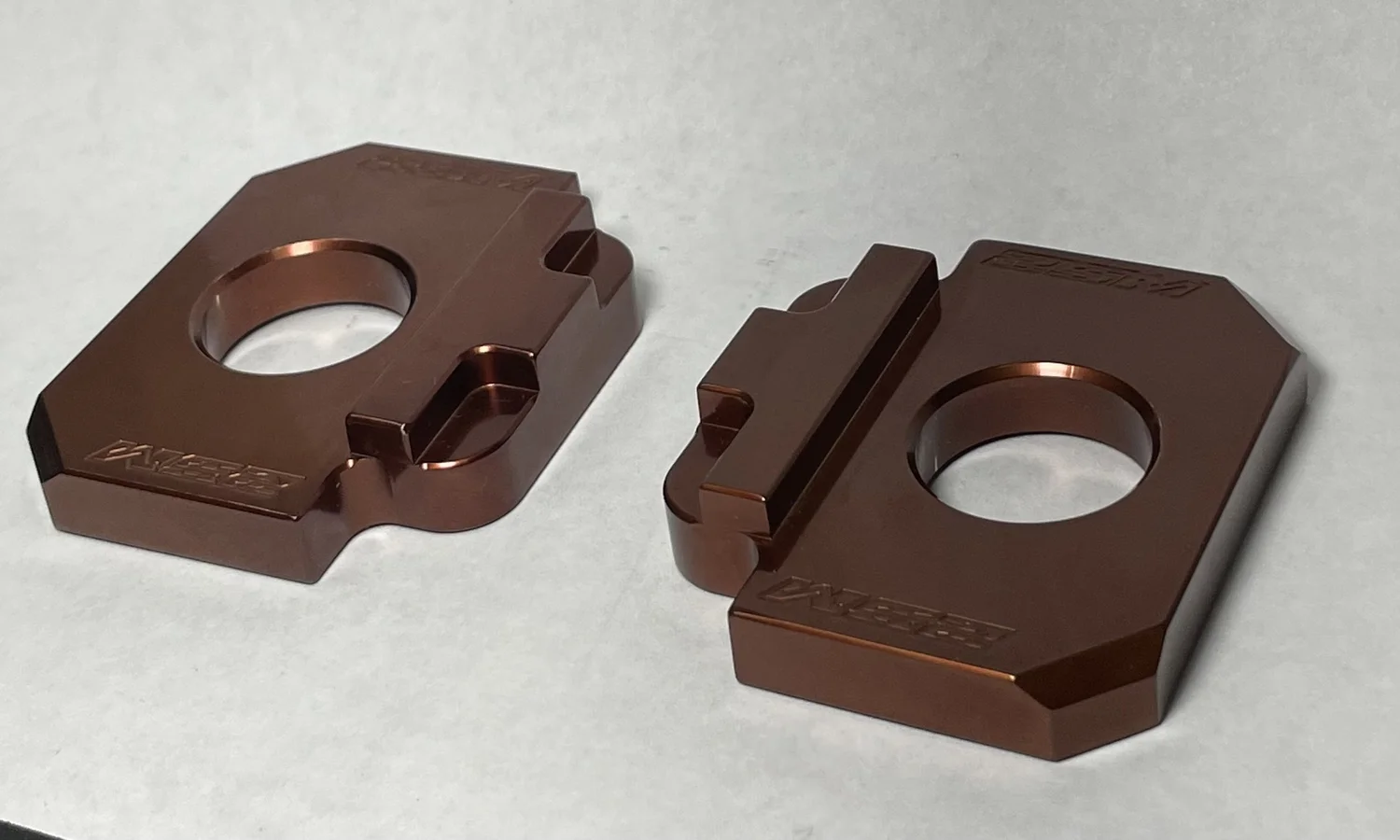 takaqです。② 2SM Kawasaki KX Billet Axle Blocks — 2SM Performance