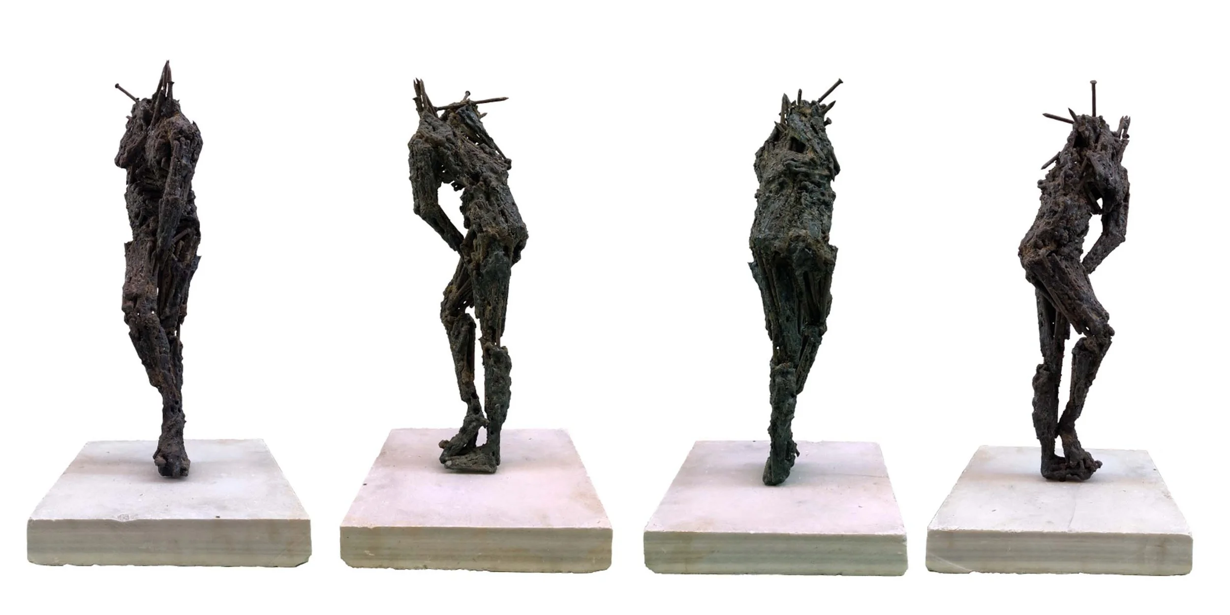 Fer N°2 - Nagels van geoxideerd steel en cipolin - 30 x 30 x 59 cm