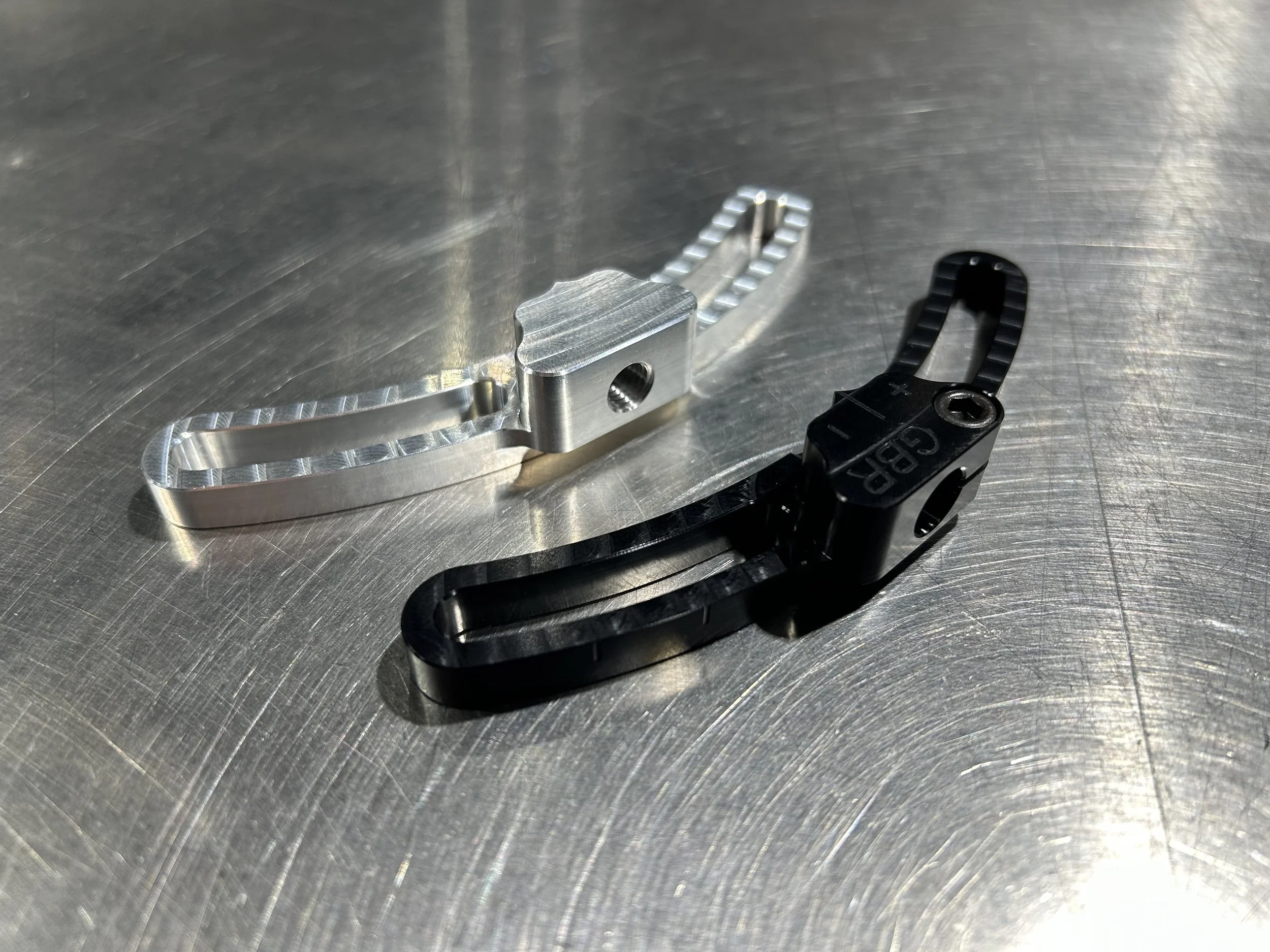 CRANK TRIGGER MOUNT