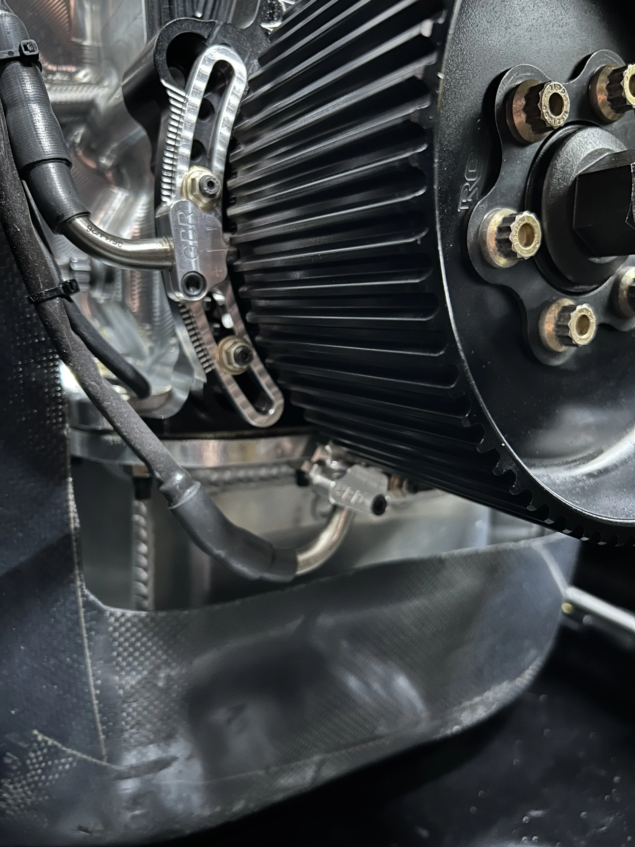 CRANK TRIGGER MOUNT