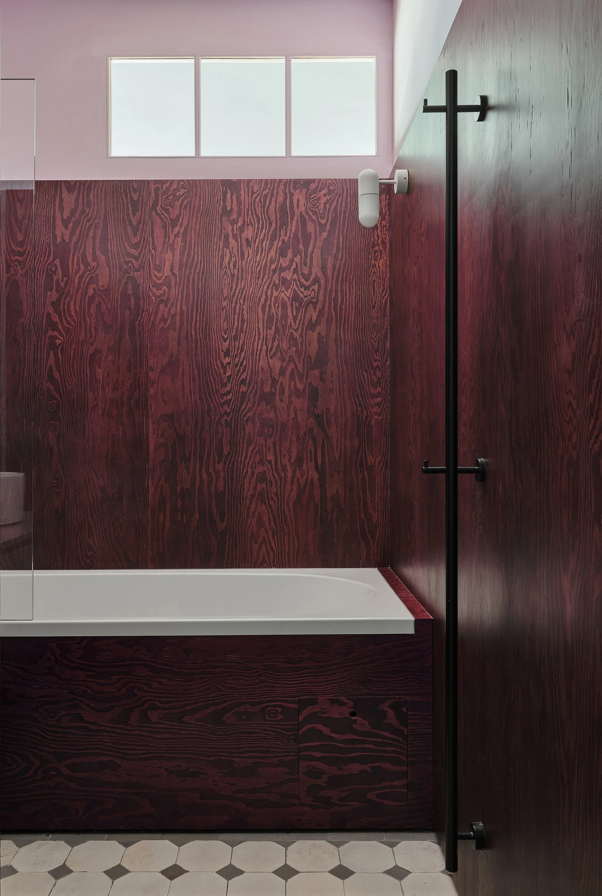 plywoodbath1_web.jpg