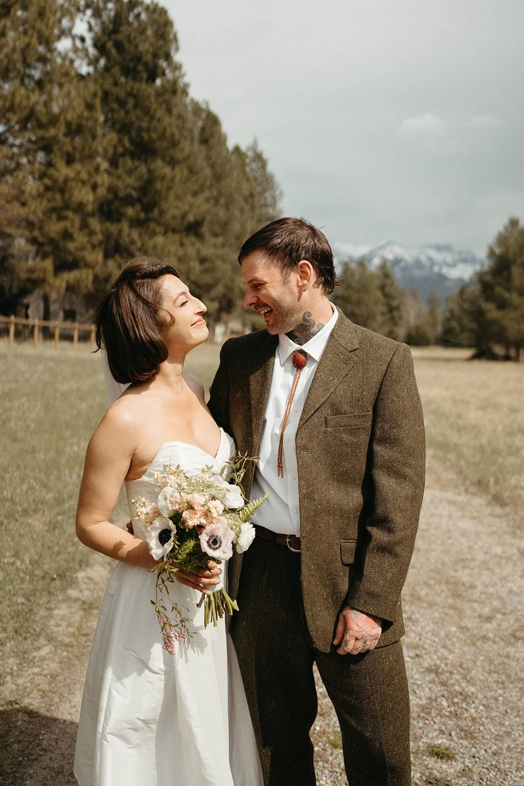 GleefulgazeoftheNewlywedsMadison and Nate Wedding Andrew Franciosa and Nicole Nero Photog 2025 april.7.jpg