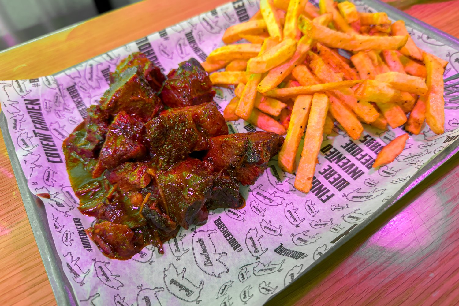  Beef burnt ends: A bit too much sauce on the beef but the chips were decent. 