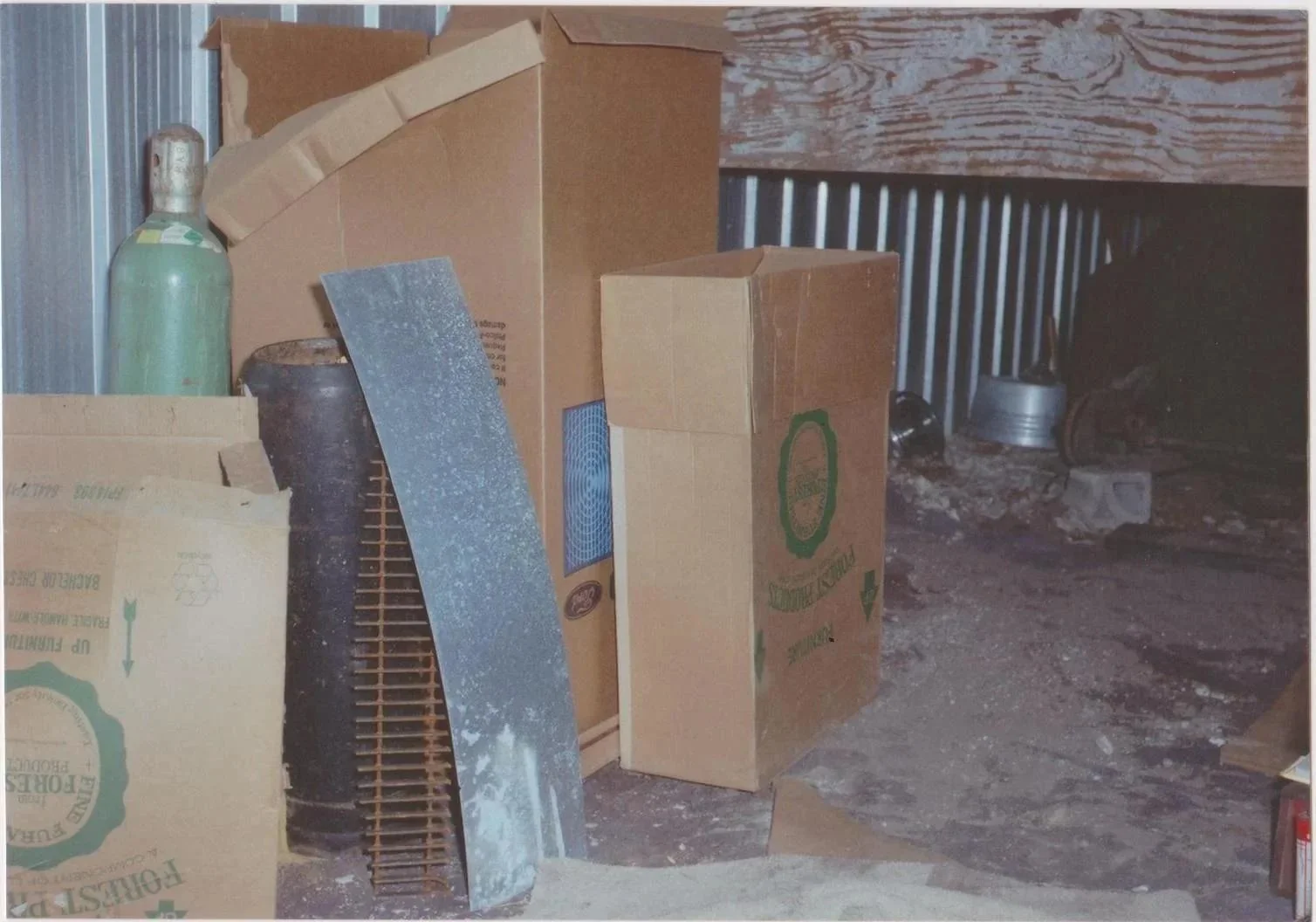 restored-photos-of-dean-corlls-boat-storage-num-11-v0-0yafrhjt1sqd1.jpeg