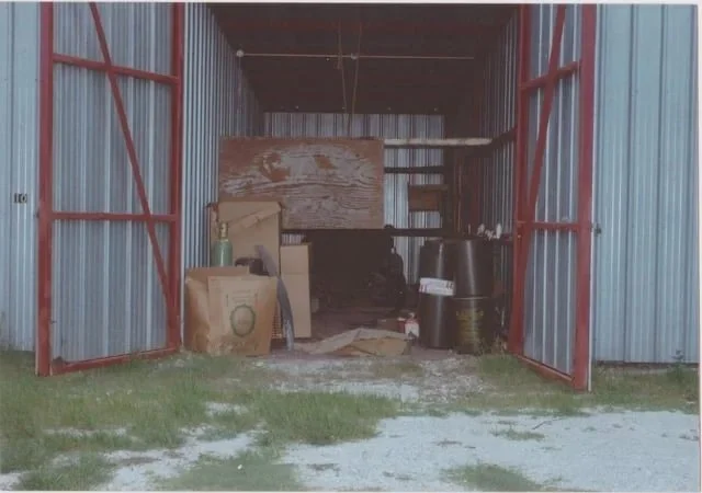 restored-photos-of-dean-corlls-boat-storage-num-11-v0-v4k2y0kt1sqd1.jpeg