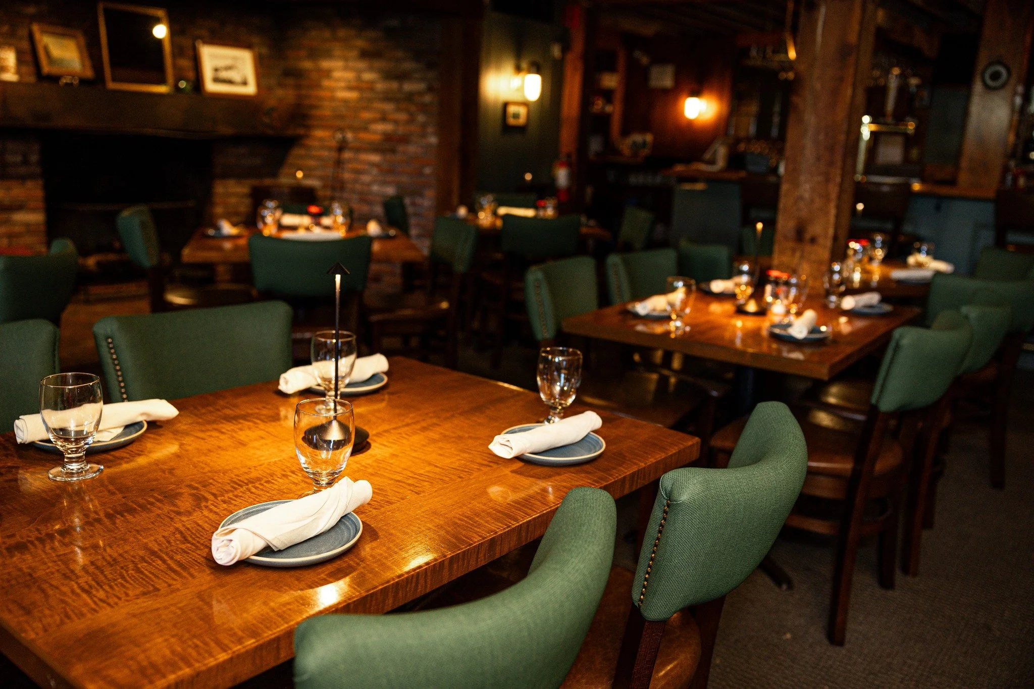 Our cozy tavern invites you to unwind in a warm and inviting atmosphere. 

Join us tonight and every Thursday for Prime Rib Night. Juicy prime rib cooked to your liking with 2 sides and your choice of soup or salad for only $29.