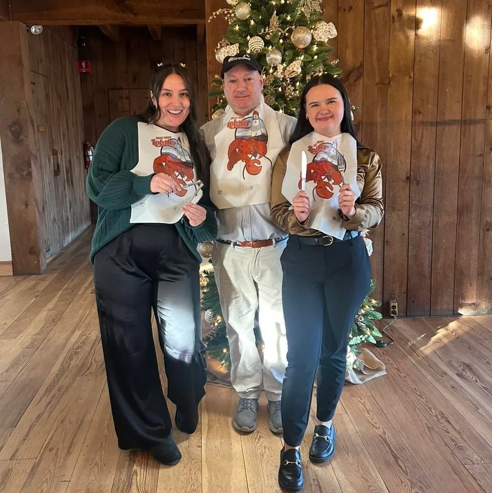 The Bittersweet Farm team is ready to continue the lobster fest! 🦞

And pictured is just a few of our lovely regulars enjoying the baked stuffed lobster special! 

Available through the weekend!