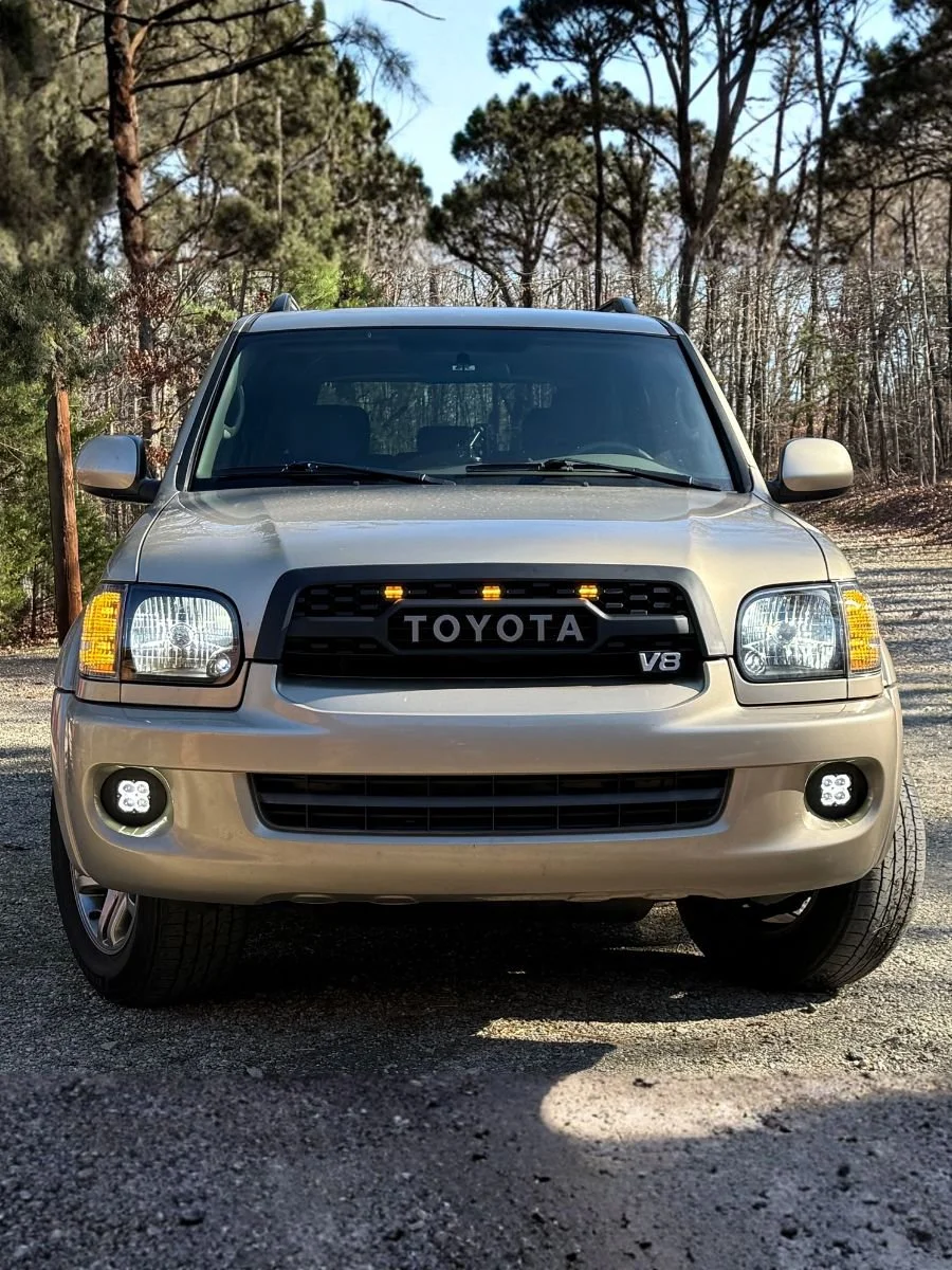 2007 Sequoia grille and lights.jpg