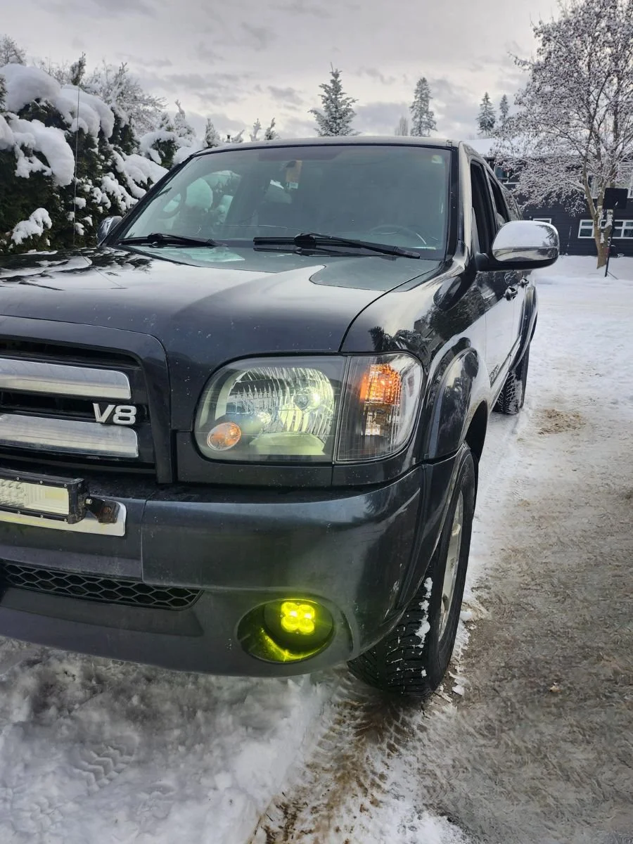 2007 Sequoia grille and lights (1).jpg