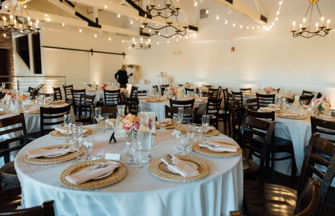 ✨ We&rsquo;re reminiscing on this beautiful October reception! The string lights from @itslitri added the perfect glow to our Chart Room. 🍂✨

📸 @carolineherrickphoto_ 

Limited availability remains for October 2026!
Call 508-997-7010 or tap the lin