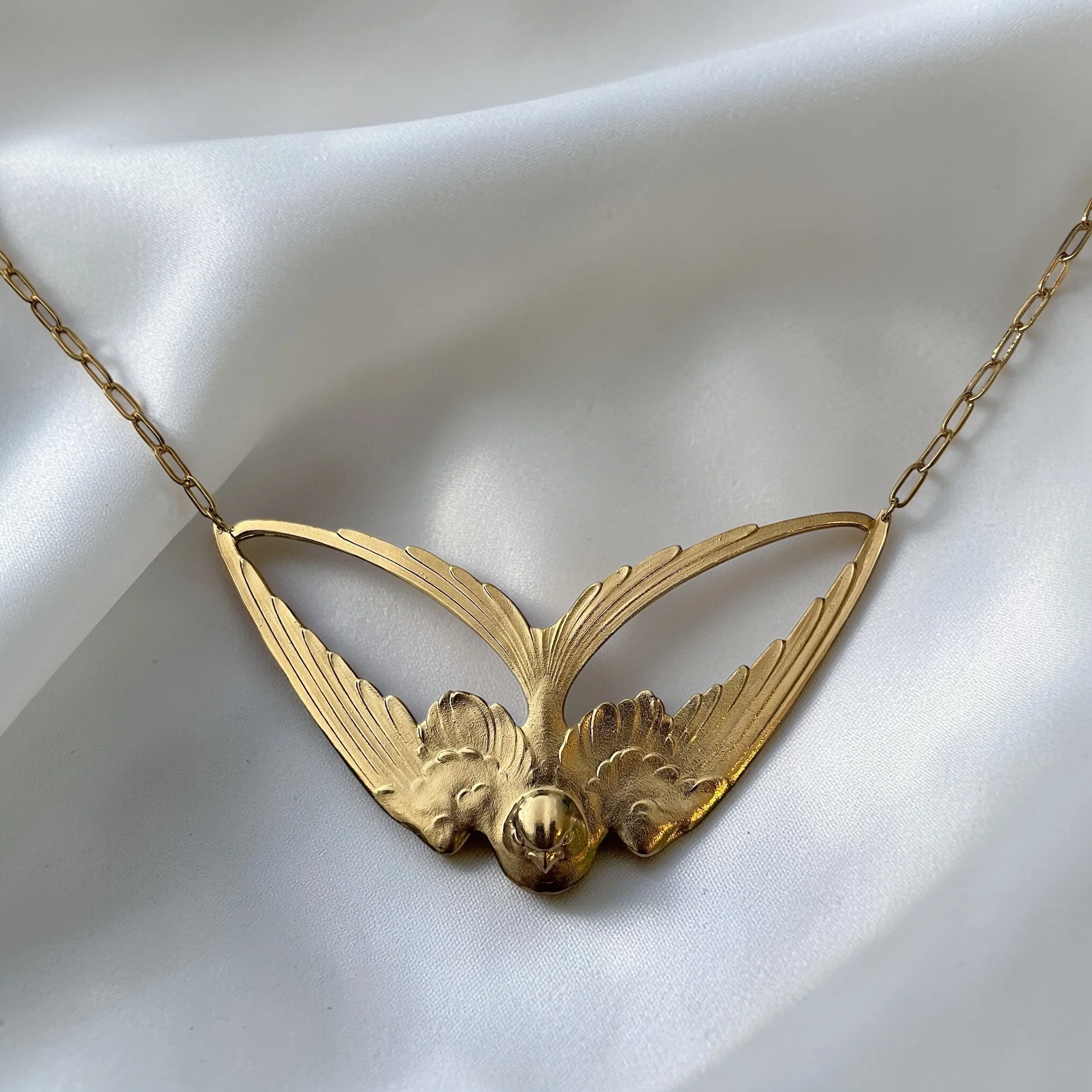 Collier Hirondelle doré