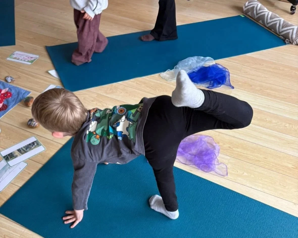 Mindful Mat Story Adventure (ages 5 and under)