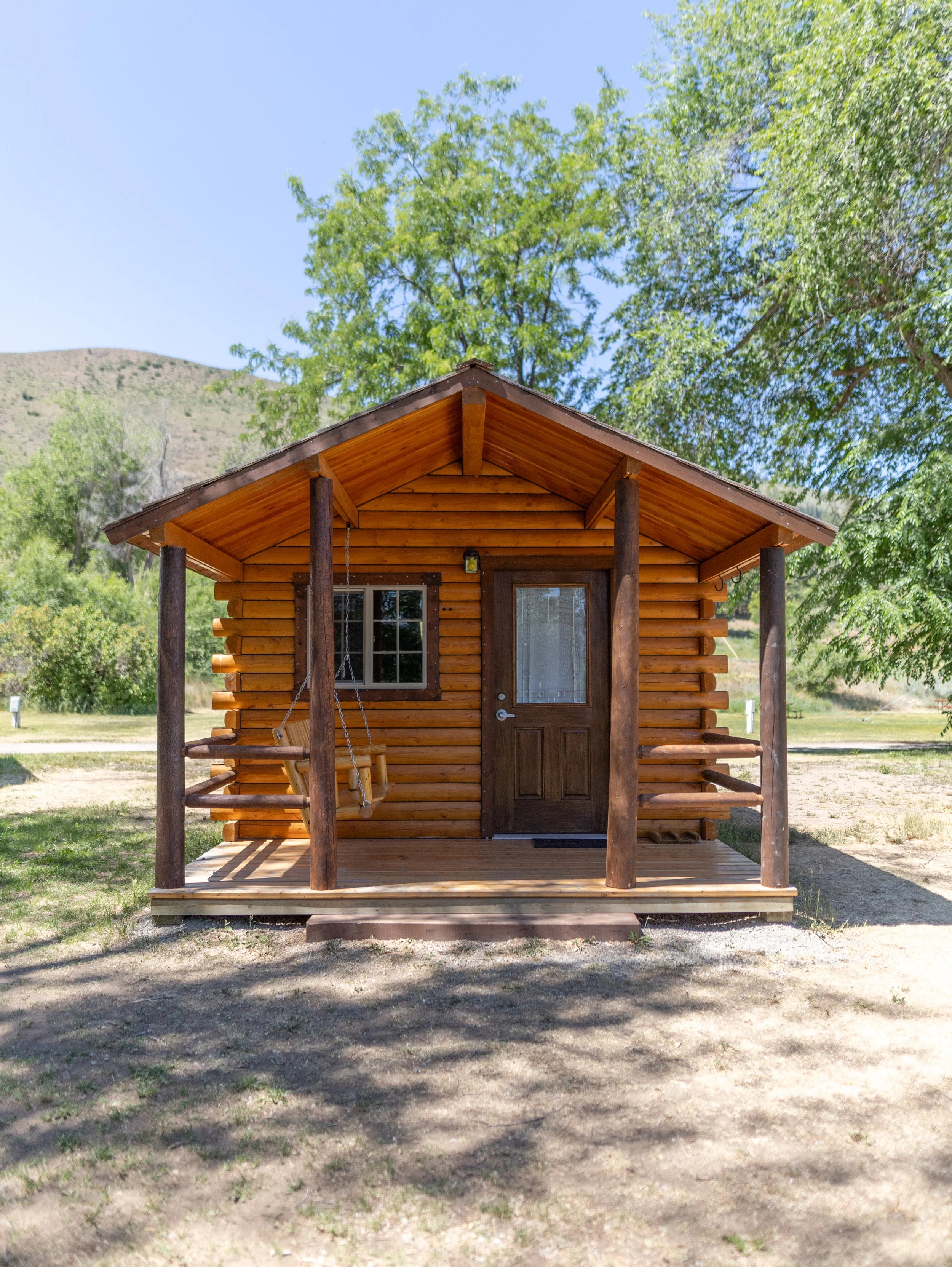 CABIN 1.jpg