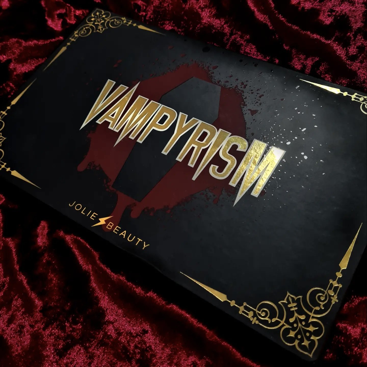 Vampyrism Eyeshadow Palette