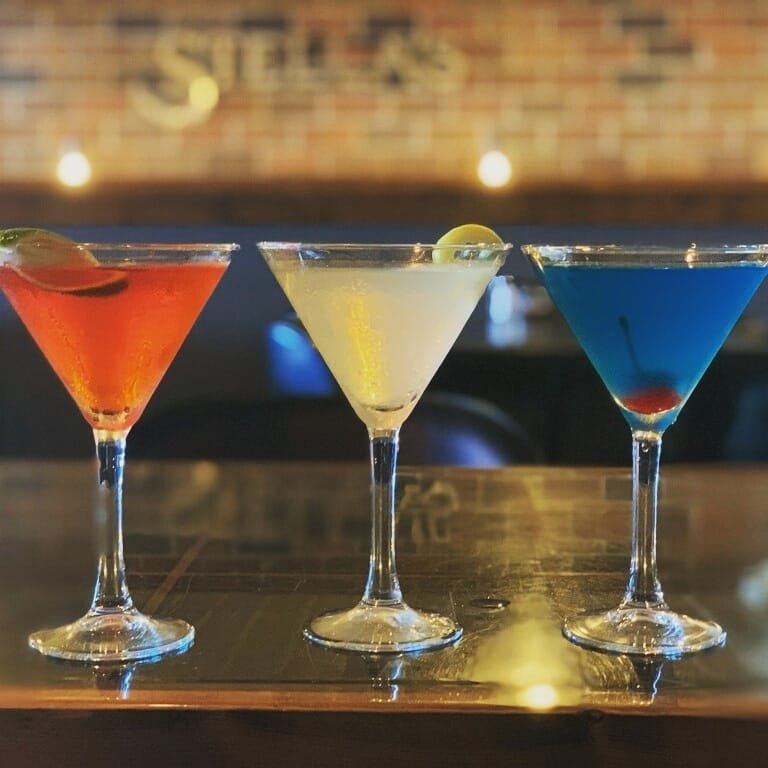 COSMOPOLITAN
LEMON DROP
STELLA BLU