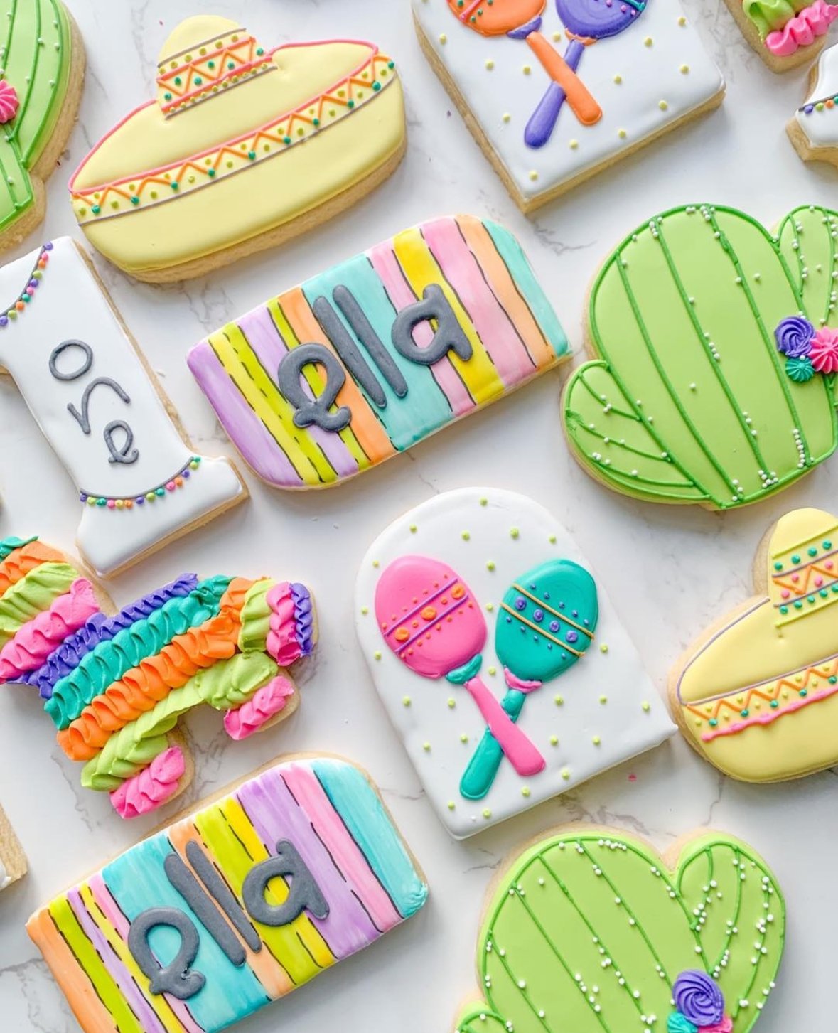 🪇 Happy Cinco de Mayo! 🪇
&bull;
🇮🇱 My heart is always with the people of Israel 🇮🇱 #amyisraelchai #stopjewhate #bringthemhome
&bull;
#Sweetsbymichelle #sweets #desserts #cookies #customcookies #sugarcookies #sugarcookiemarketing #sugarcookiesof