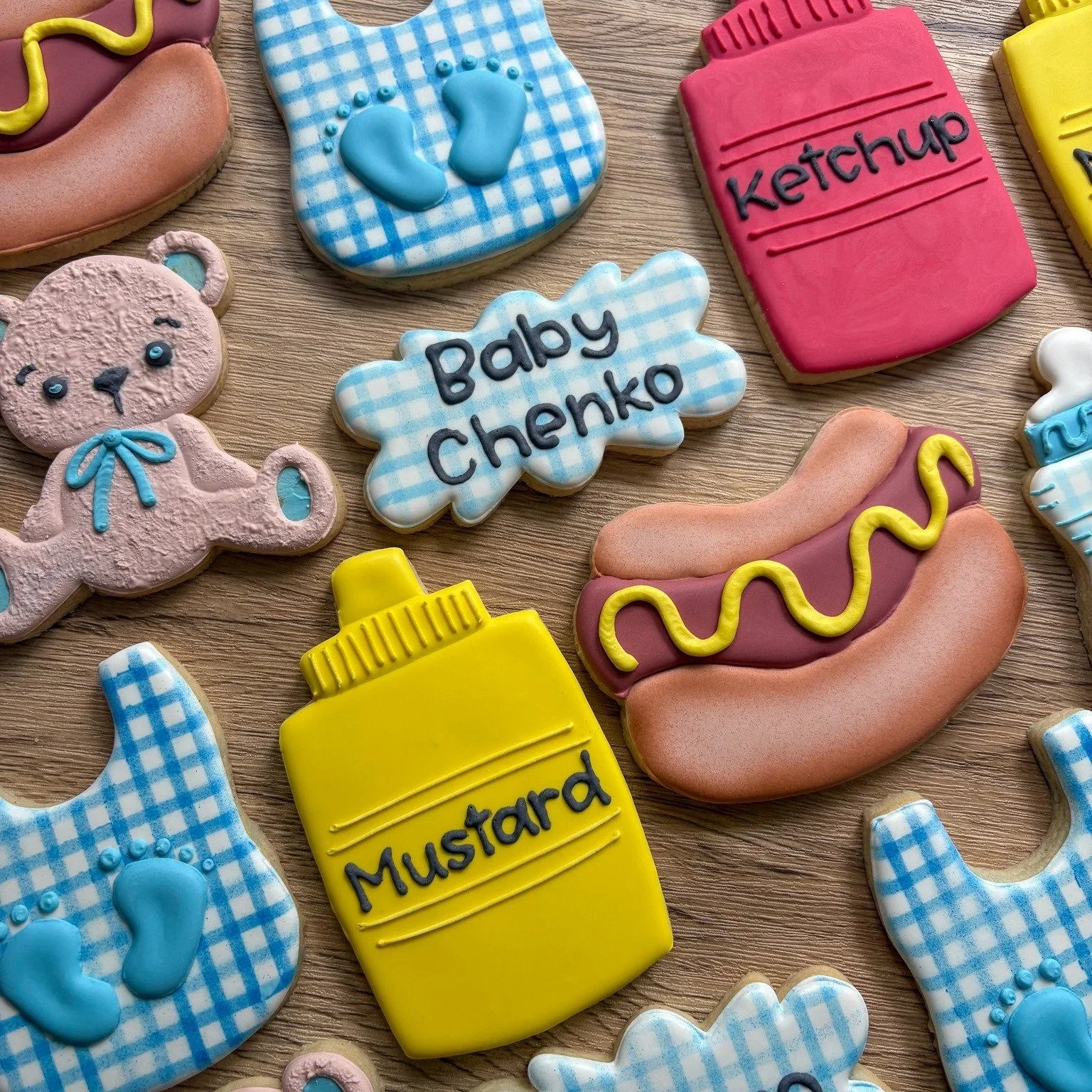 🔥🍔 Baby-Q vibes only! 🍼💙❤️ We loved creating these decorated sugar cookies for a baby shower with the sweetest BBQ theme &mdash; think grills, burgers, and plenty of love fresh off the cookie tray.

Because nothing says &ldquo;welcome, little one